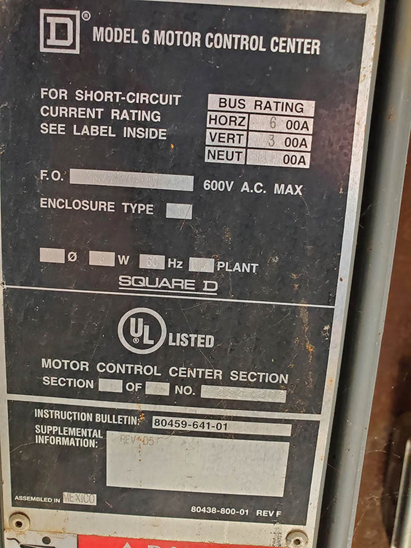 OUTSIDE FEED CONTROLS (6) SAME, FO 36608370-001, UNDER LOT#19 (MAY HAVE BEEN VANDALIZED) - Image 3 of 4