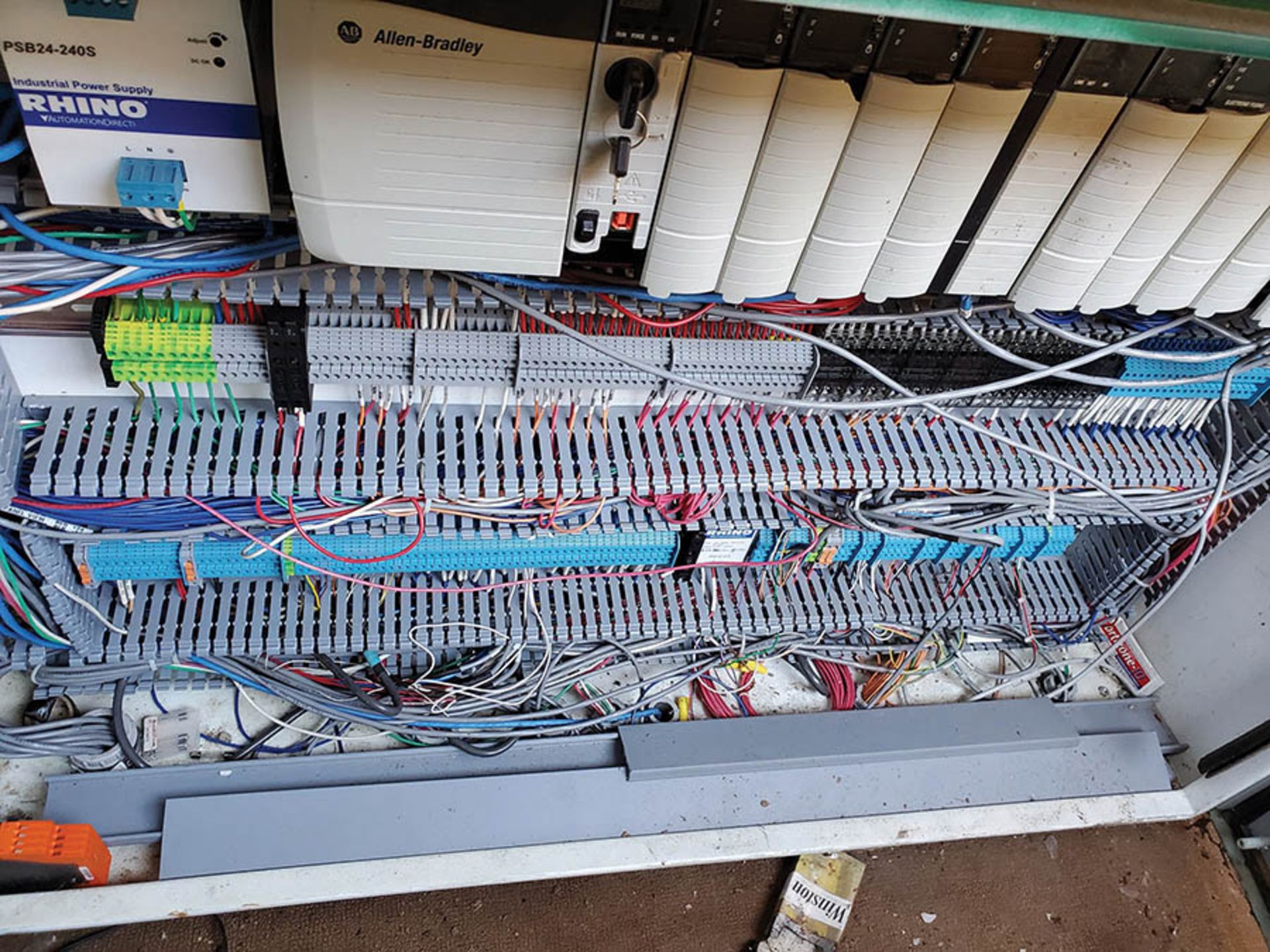 MACHINERY AUTOMATION SERVICES CONTROLLER CAB PLC CONTROLS W/EZ SERIES HMI PANEL VIEW & CONTROL - Image 5 of 14