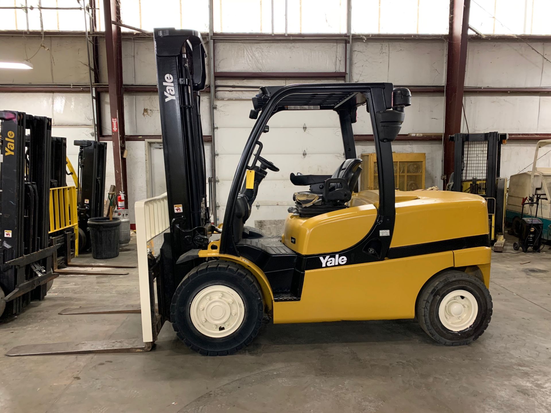 ***ITEM LOCATED IN HAMILTON, OHIO*** 2014 YALE 10,000-LB. CAP. FORKLIFT, MODEL GDP100VX, DIESEL,