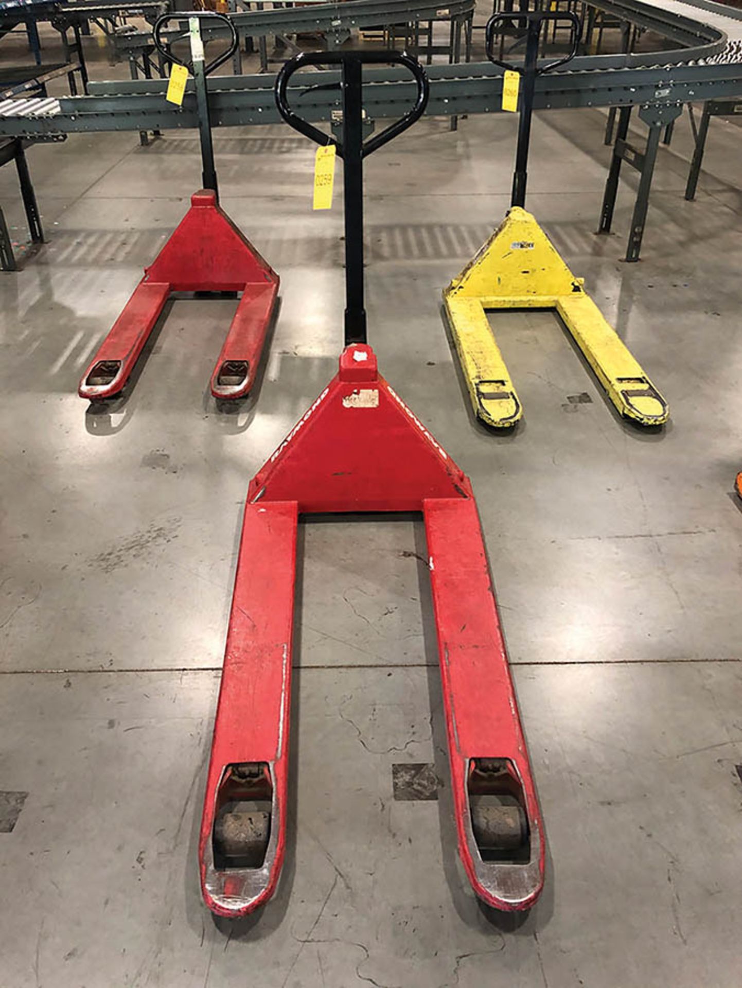 RAYMOND 5050 LB PALLET JACK