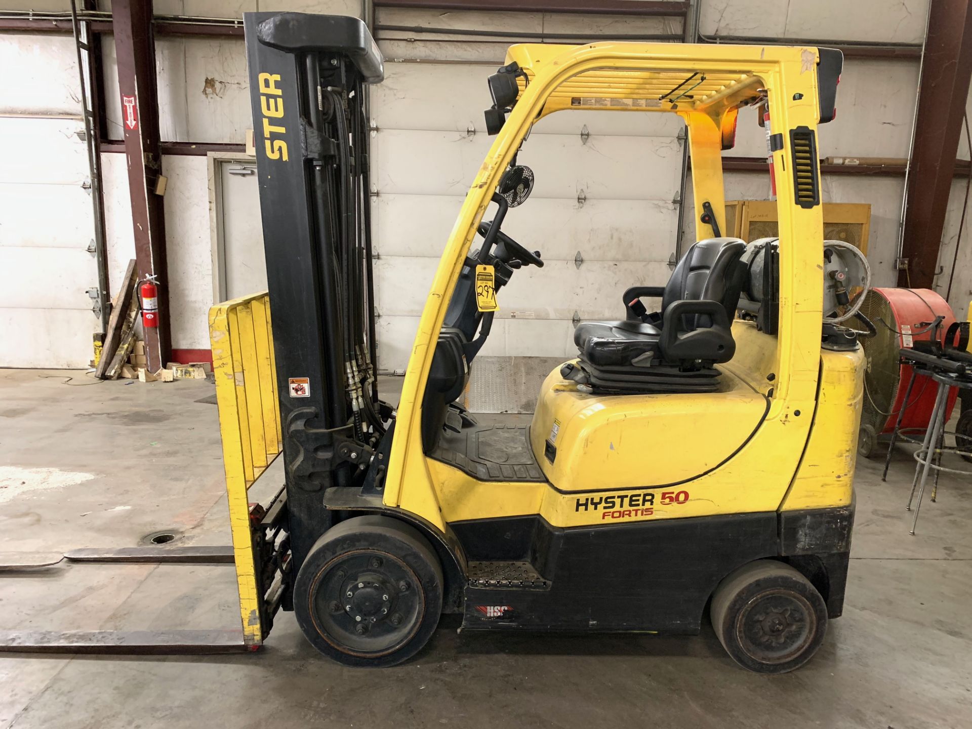 2015 HYSTER 5,000-LB CAP. FORKLIFT, MOD: S50FT, LPG, SOLID TIRES, 3-STAGE MAST, SIDESHIFT, 7,745 HRS - Image 7 of 12