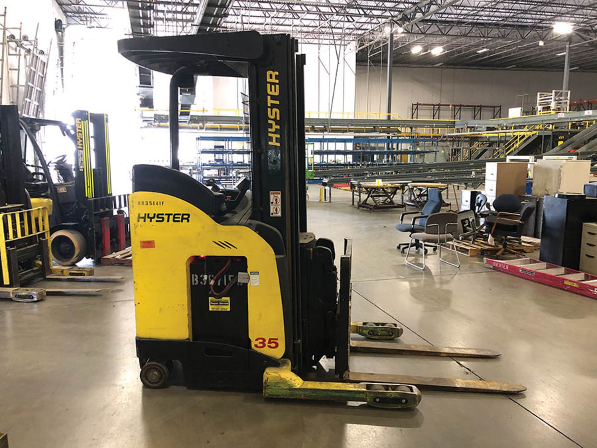 2008 HYSTER 4000 LB POUND DEEP REACH TRUCK MODEL N352DR- 16.5 S/N 264-02141F, SIDE SHIFT, TILT, 36 - Image 3 of 5