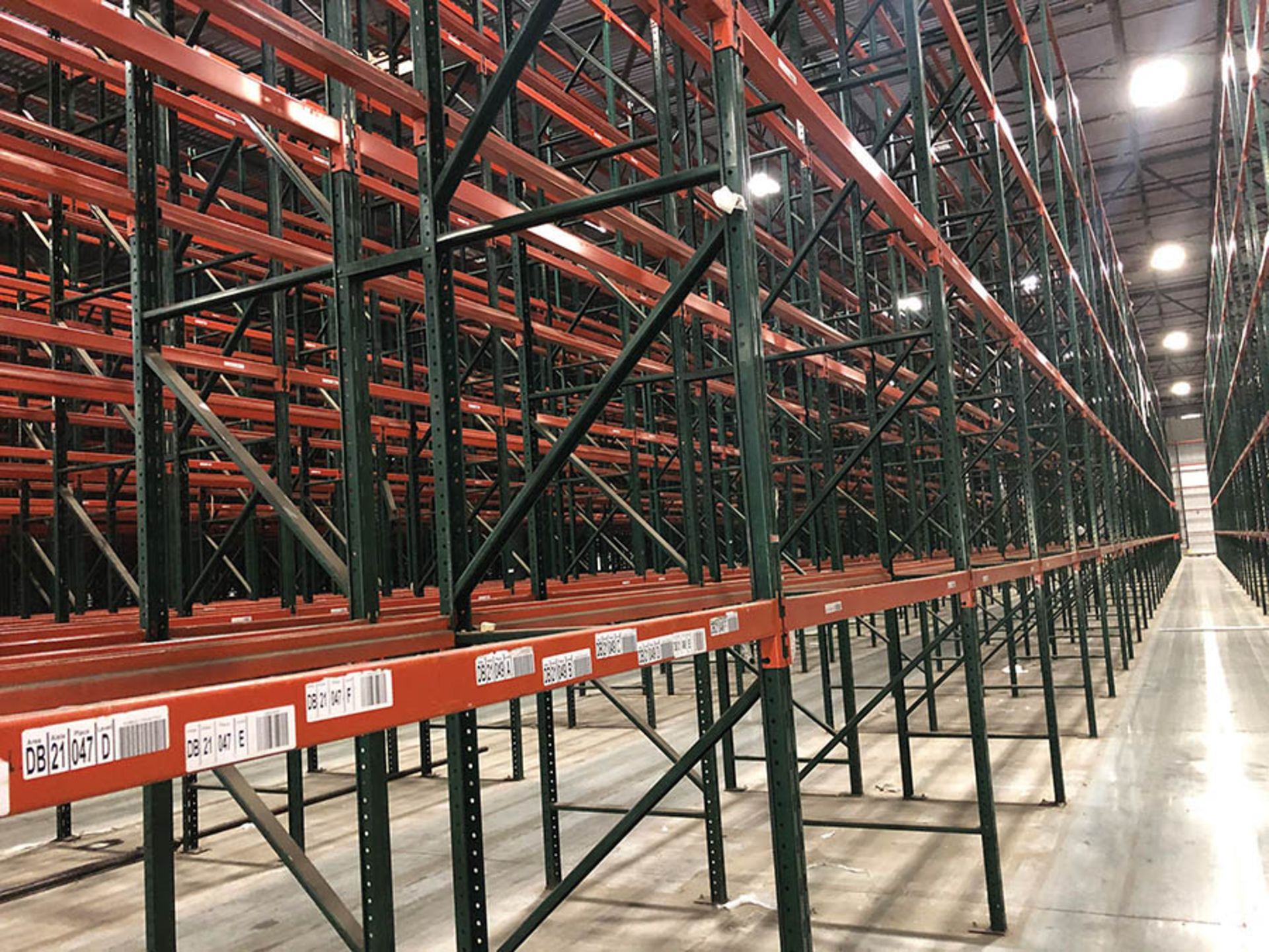 (31) BAYS/SECTIONS OF RIDG-U-RAK PALLET RACKING, CONSISTING OF (32) TOTAL UPRIGHTS- (2) UPRIGHTS ARE