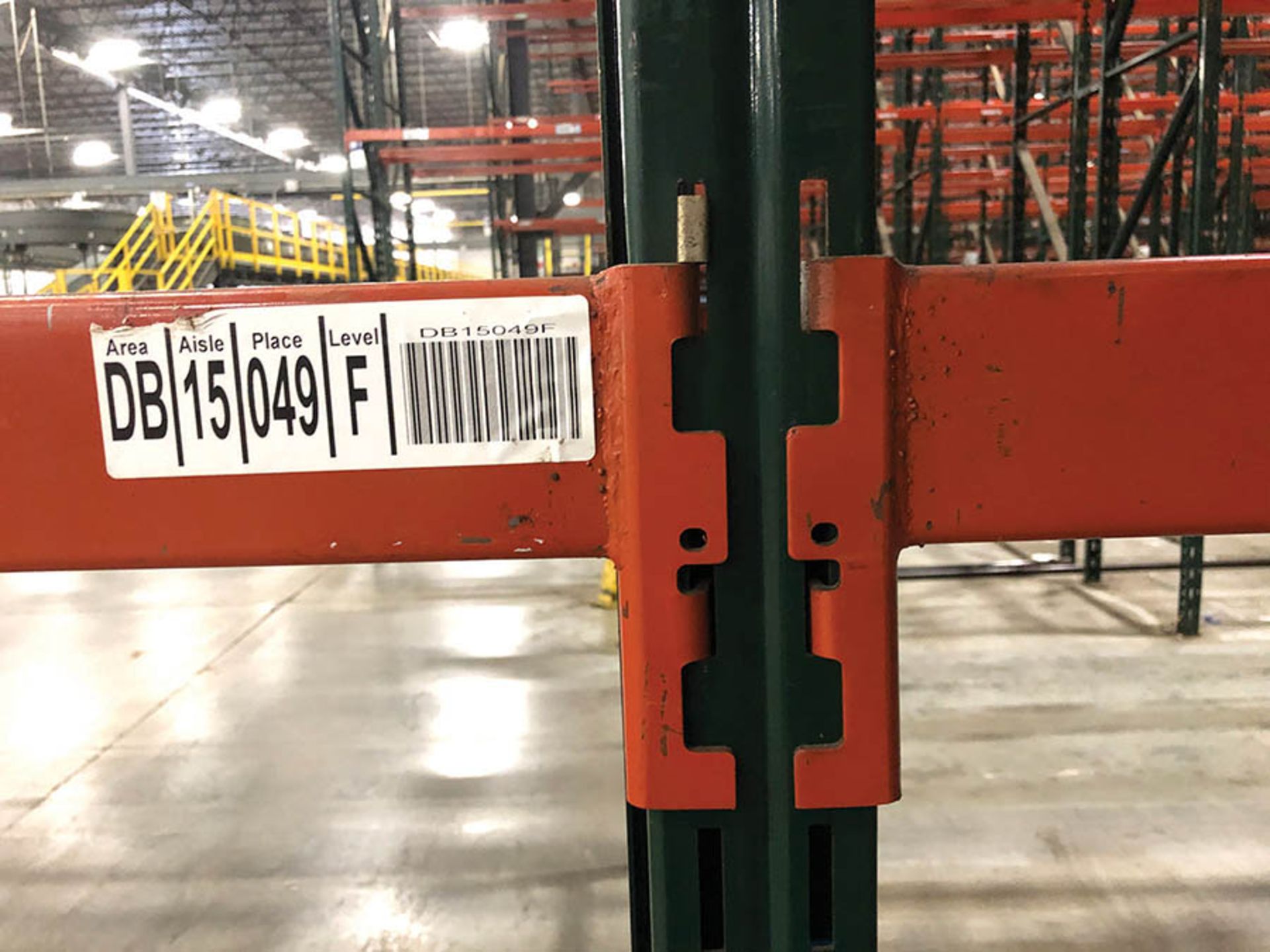 (32) BAYS/SECTIONS OF RIDG-U-RAK PALLET RACKING, CONSISTING OF (33) TOTAL UPRIGHTS- (2) UPRIGHTS ARE - Image 3 of 4