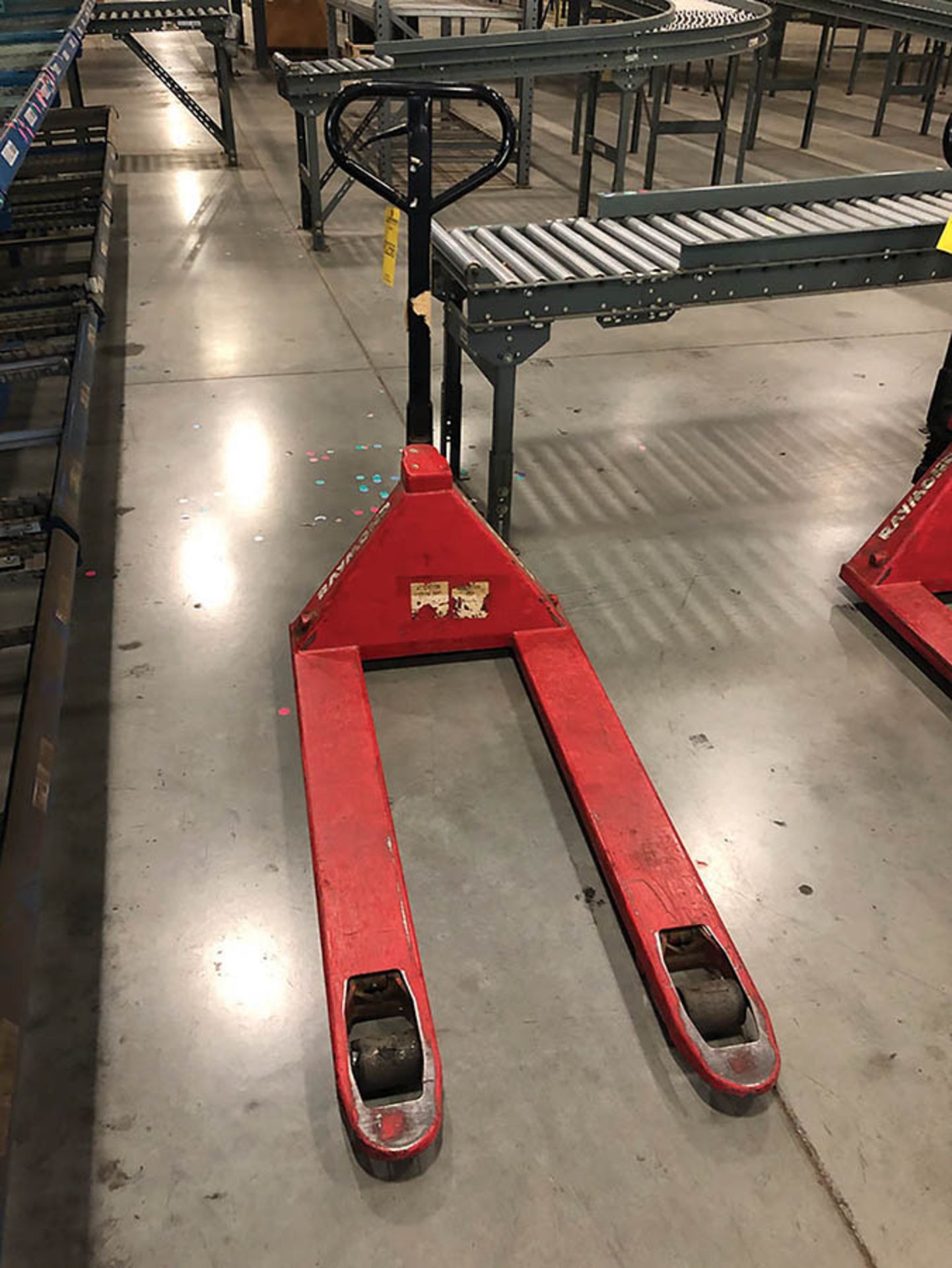 RAYMOND 5050 LB PALLET JACK