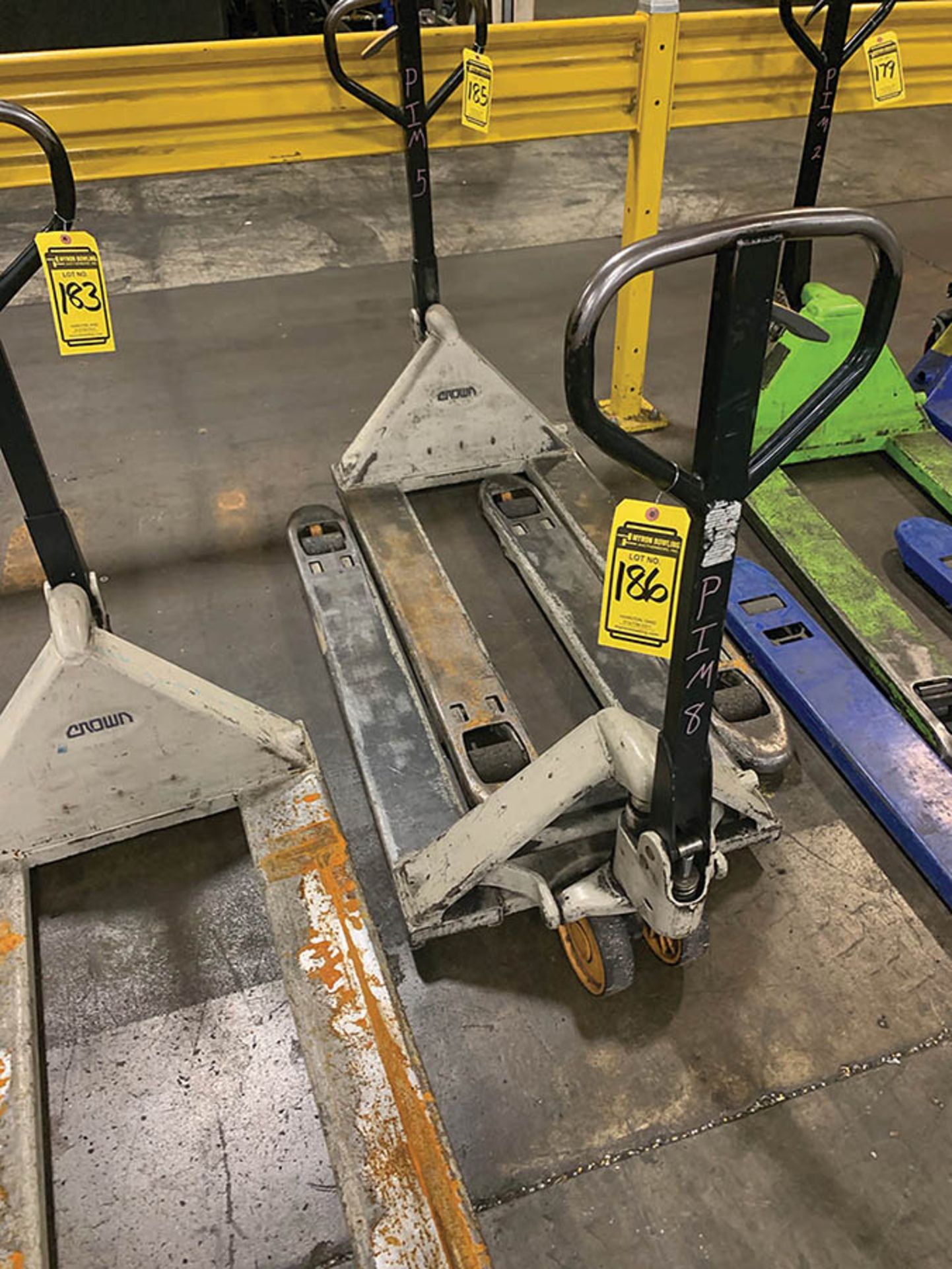 CROWN 5000 LB. PALLET JACK