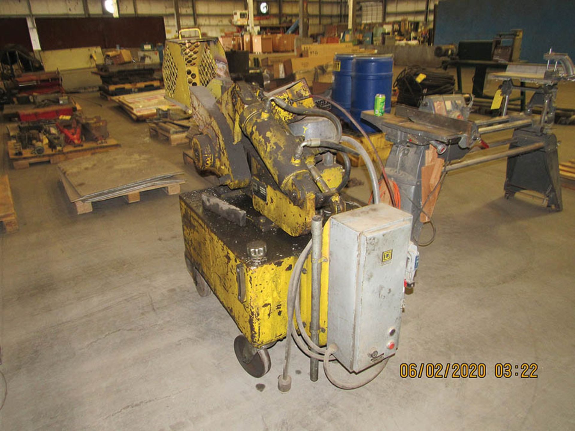 J. MCINTYRE MACHINERY HYDRAULIC SHEAR MODEL 320, 220/440 3PH, S/N 1022 - Image 5 of 5