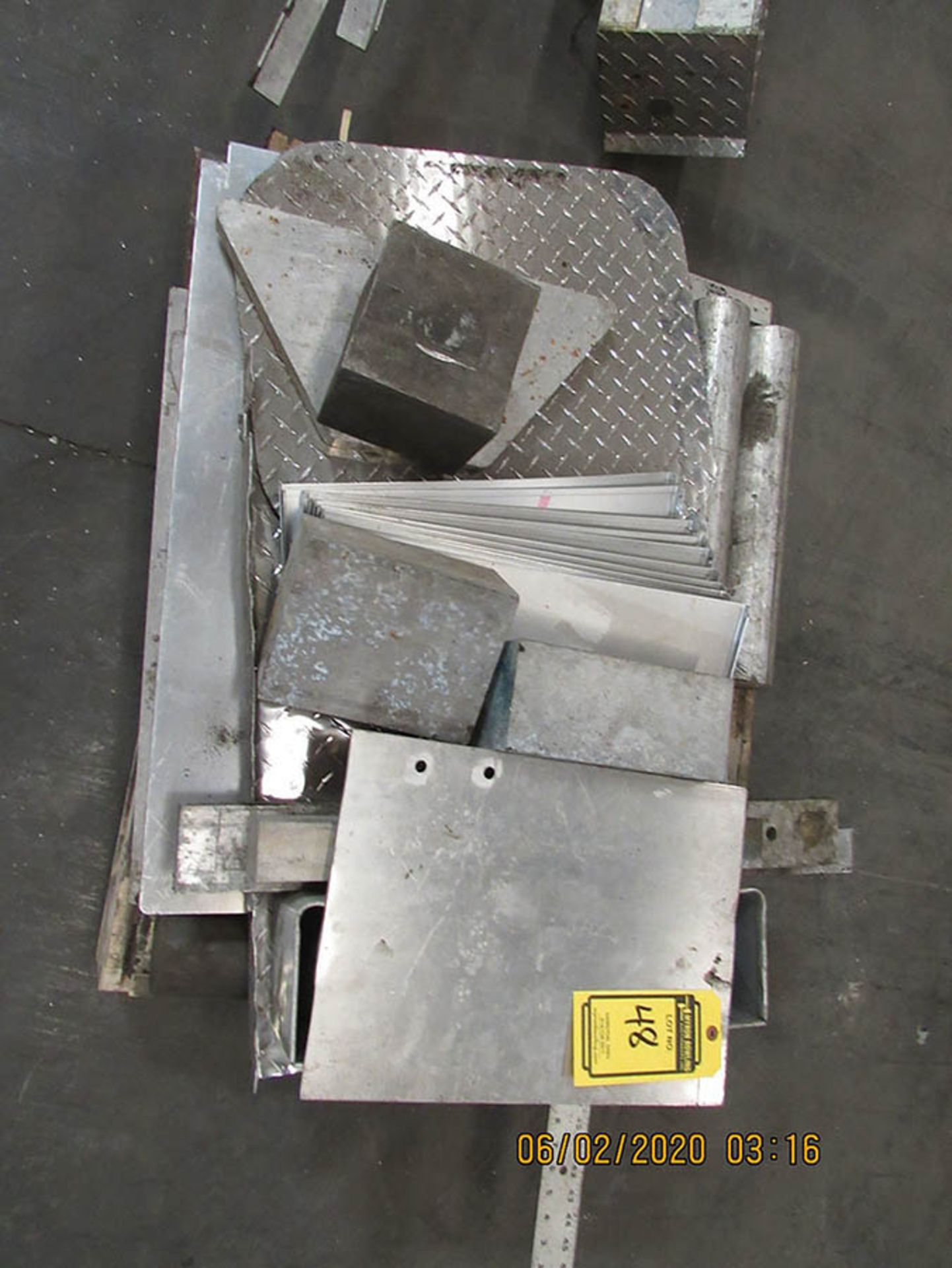 ASSORTED ALUMINUM