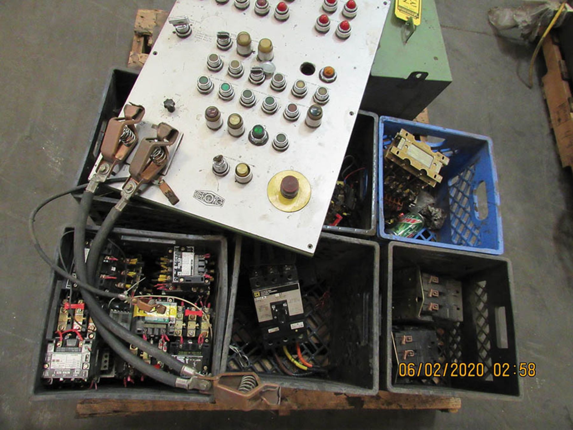 ASSORTED ELECTRICAL ITEMS, SAFETY SWITCHES, MOTOR STARTERS, LARGE ENCLOSURE, STAINLESS ENCLOSURE - Image 2 of 18