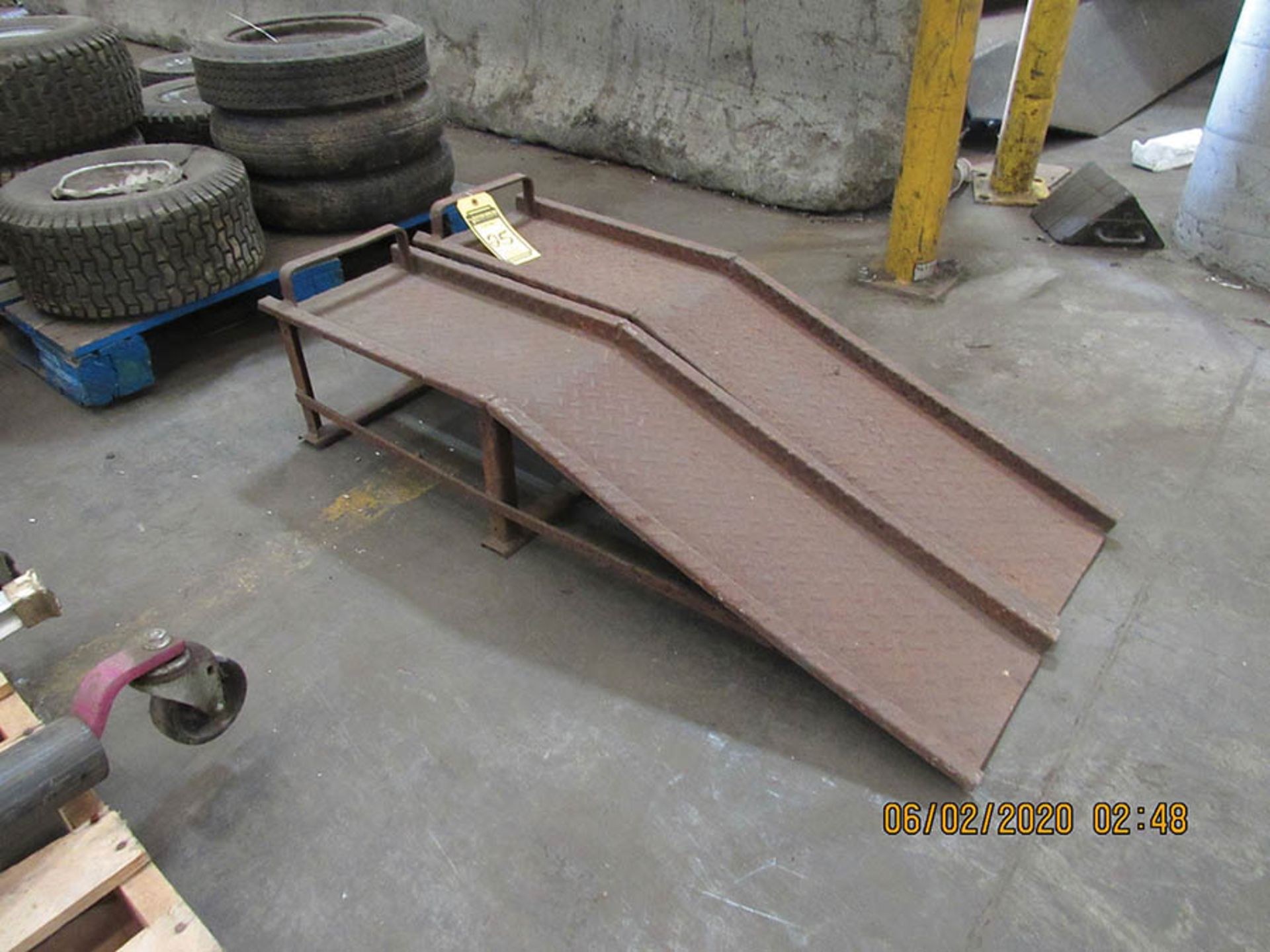CAR RAMPS, ASSORTED LAWN MOWER TIRES W/ WHEELS 13 X 5 X 6 - 20 X 8 X 8 - 4.80 X 12 - Image 3 of 6
