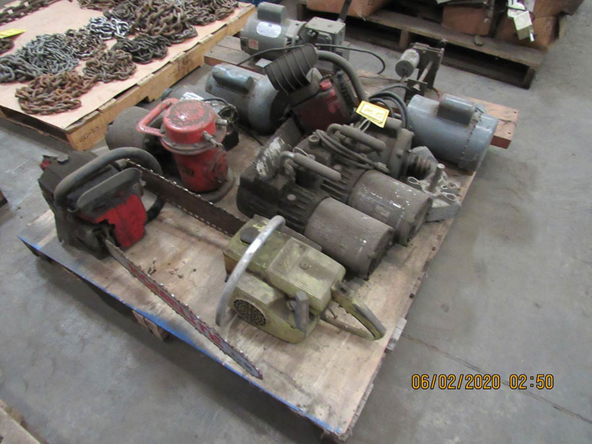 ASSORTED ELECTRIC MOTORS, VACUUM PUMPS, CHAINSAWS, 50-LB. WEIGHTS, 100-LB AND 25-LB, CRAFTSMAN TOOLS - Image 12 of 16