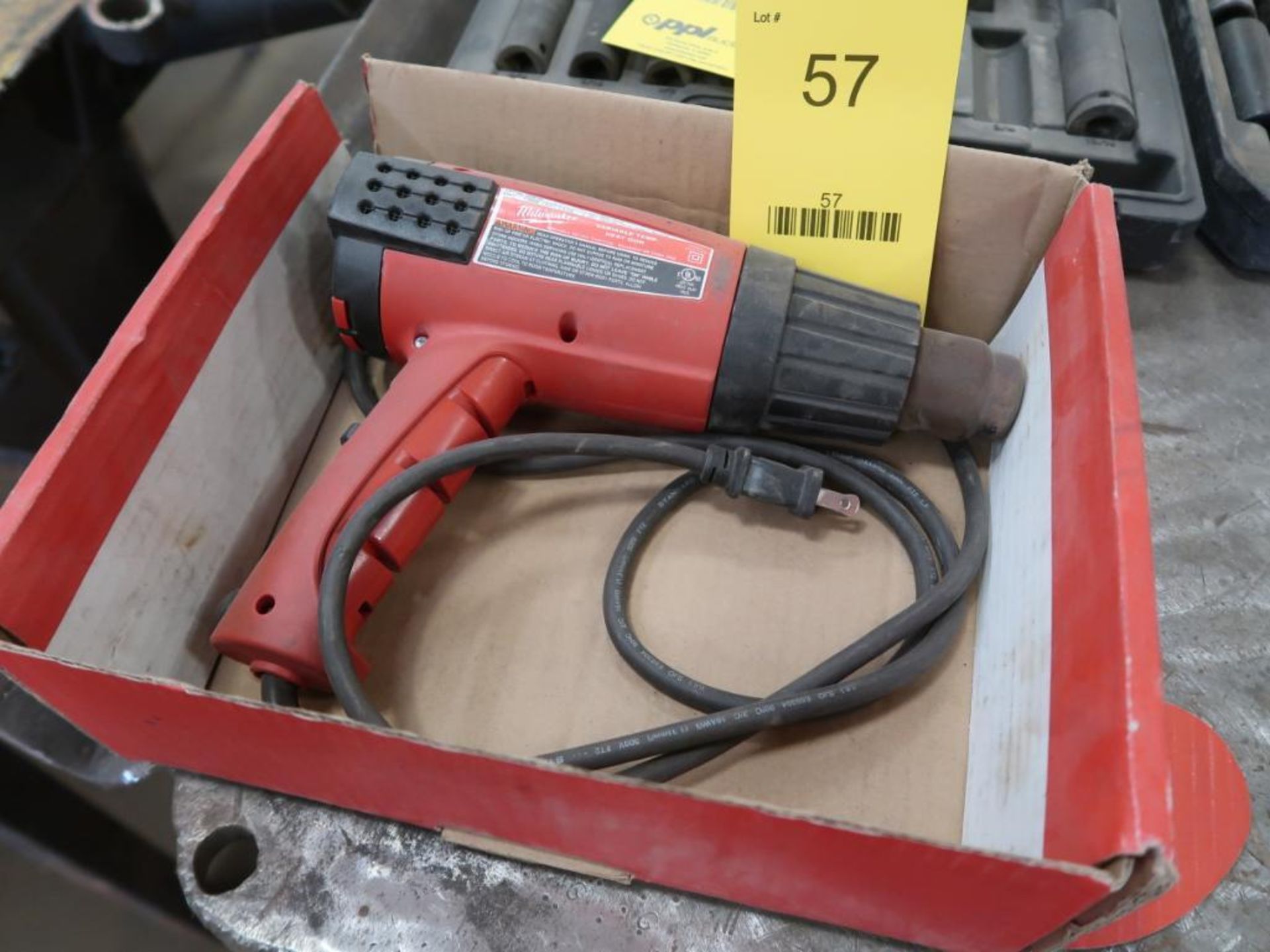 MILWAUKEE HEAT GUN MODEL 8988