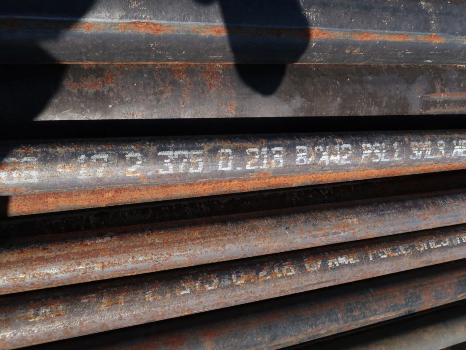 (LOT) 10.750 X .365 X 42 STEEL PIPE; 2.375 X .218 X 42 STEEL PIPE, AND ASSORTED SIZE STEEL PIPE - Image 9 of 9