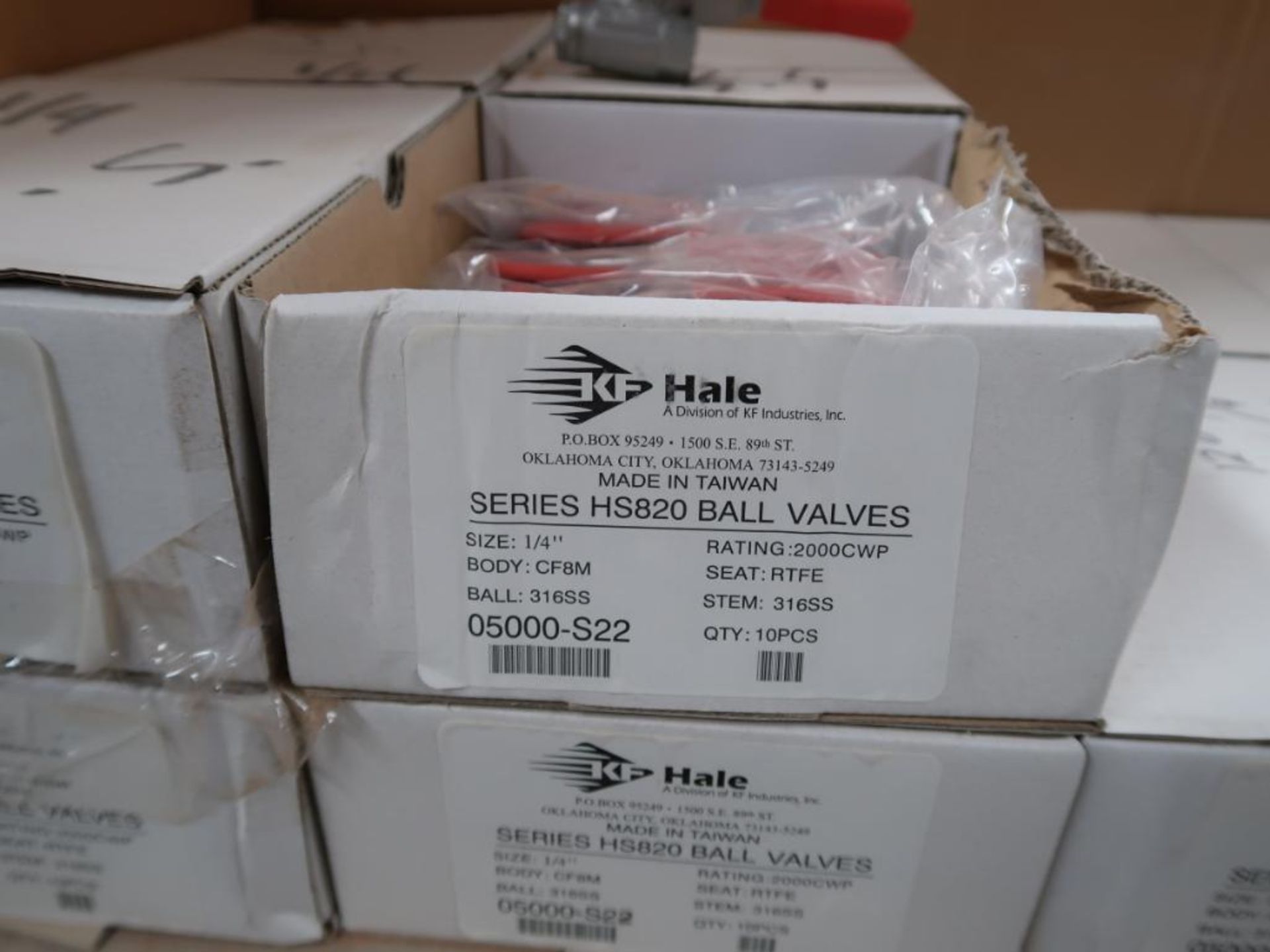 (4) LARGE STAINLESS STEEL VALVES, (5) ASSORTED STAINLESS STEEL VALVES ON (3) PALLETS; HALE SERIES - Image 8 of 10