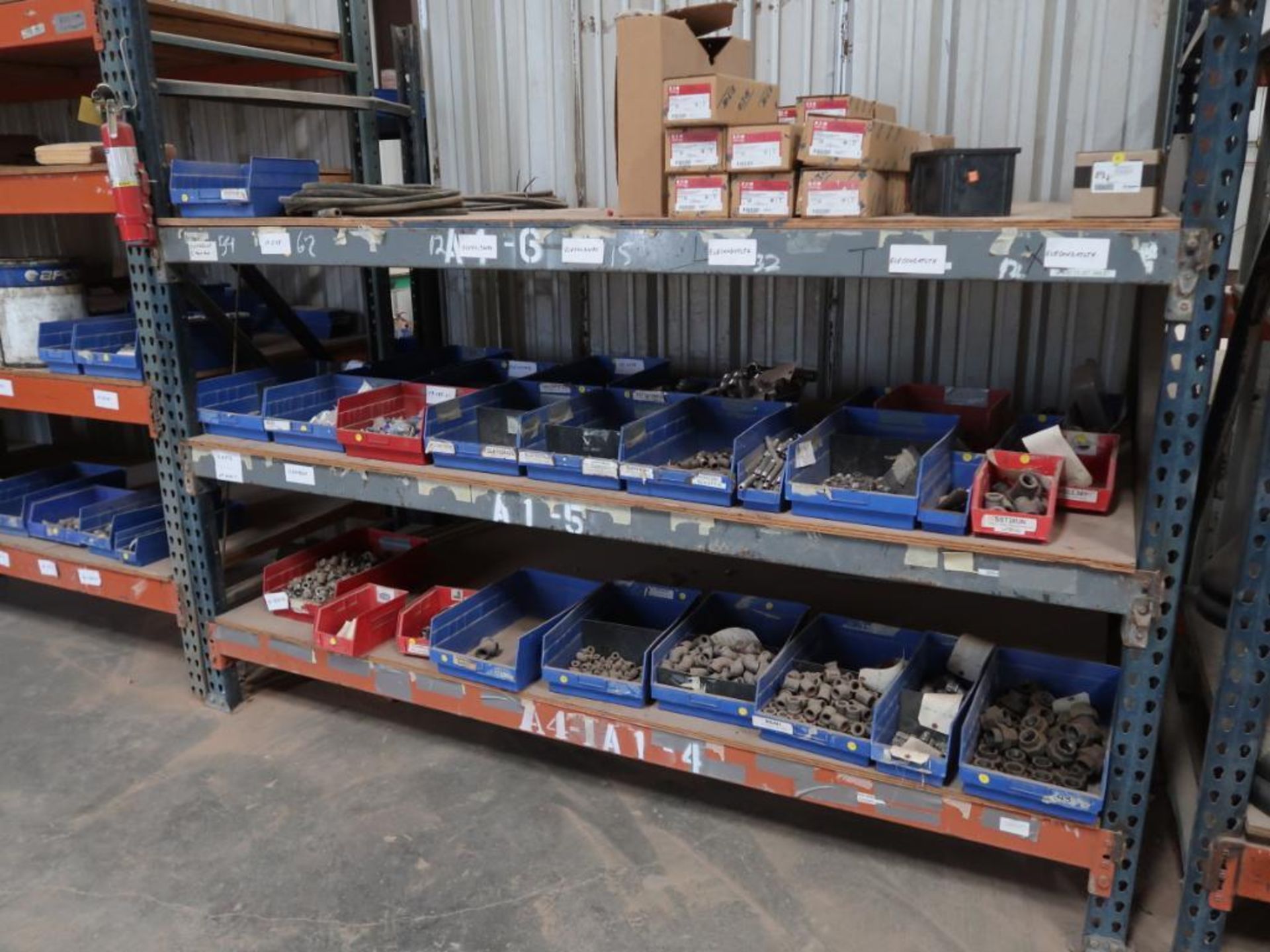 CONTENTS OF PALLET RACK INCLUDING STAINLESS PIPE & FITTINGS, PIPE FITTINGS AND WELD FITTINGS - Image 4 of 5