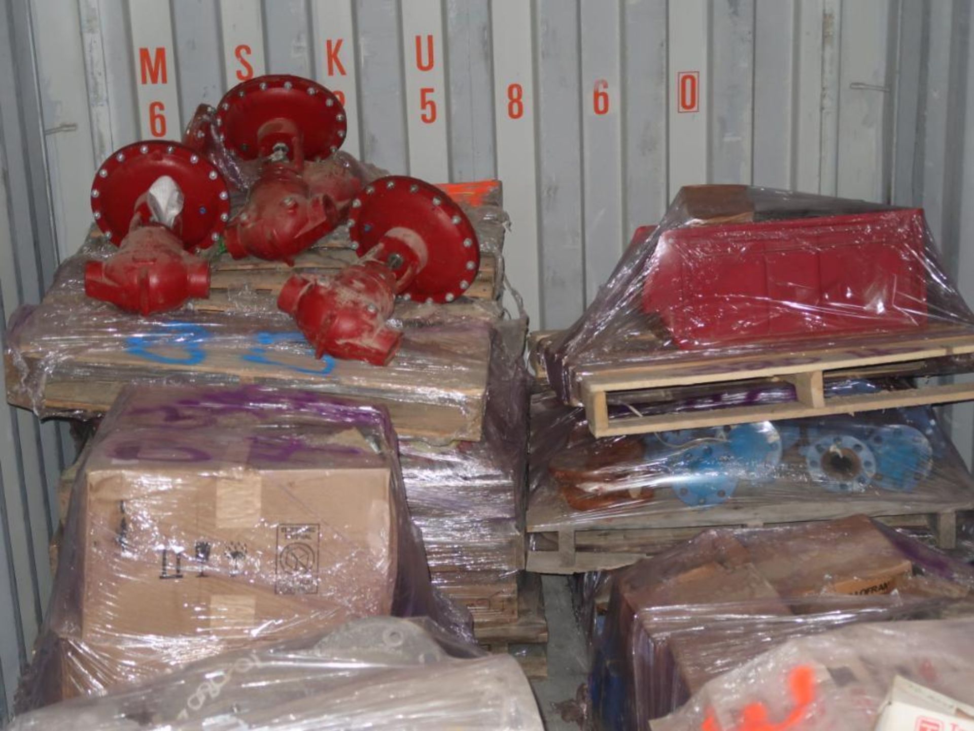 CONTENTS OF 40' CONEX SHIPPING CONTAINER - ASSORTED VALVES, FITTINGS, SENSORS (BUILDING #1) - Image 9 of 9