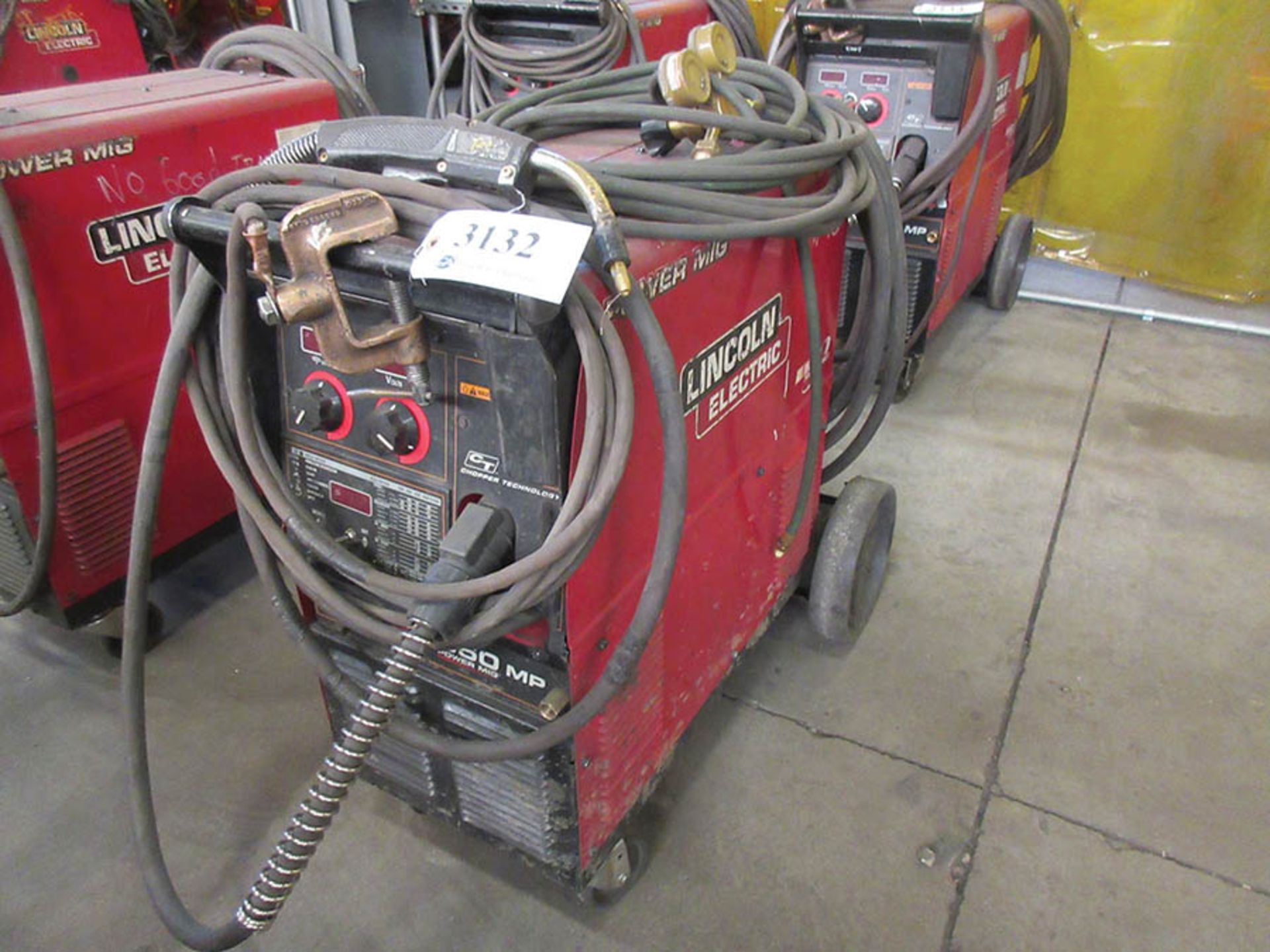 LINCOLN ELECTRIC 350MP POWER MIG WELDER WITH TWECO WELDSKILL MIG GUN, #43