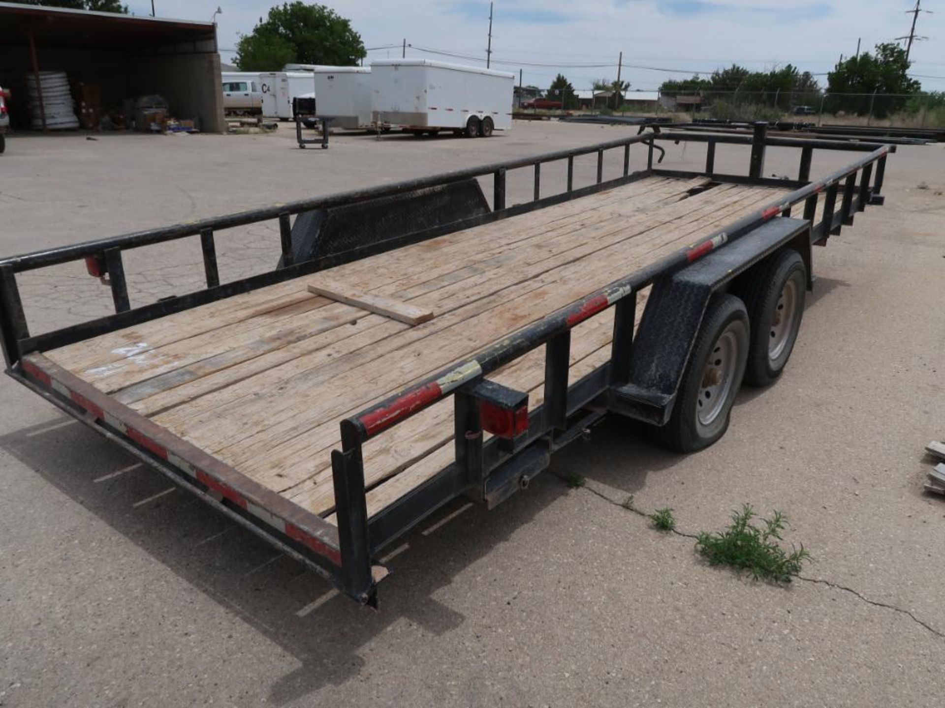 (2016) TEXAS BRAGG 20' TANDEM AXLE CAR TRAILER, VIN 17XFP2021G1057751