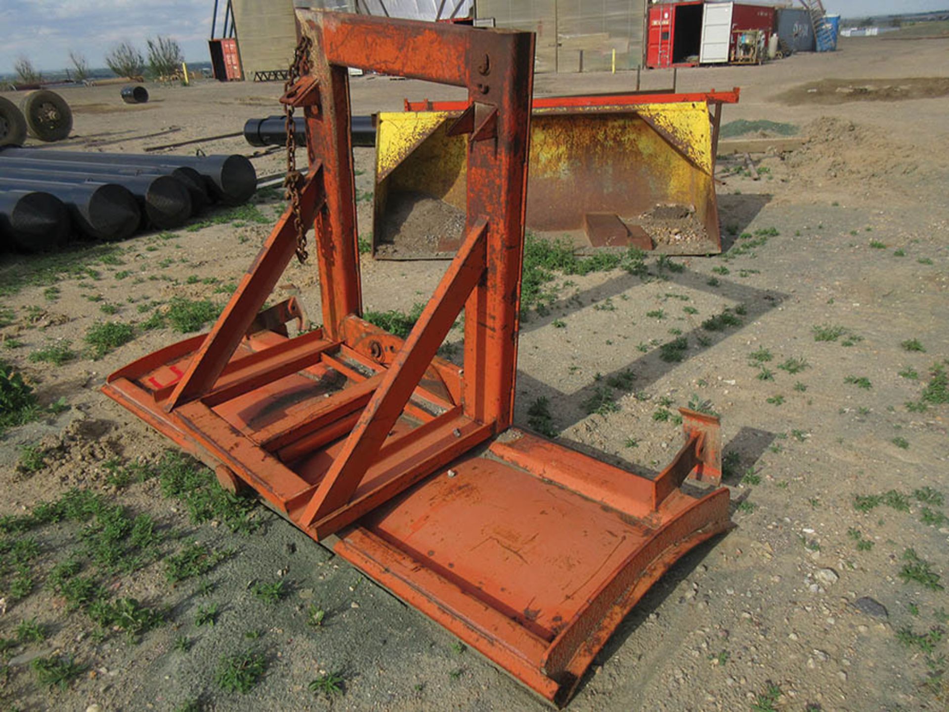 LOT (QTY.1) FORKLIFT BUCKET ATTACHMENT, AND (QTY.1) FORKLIFT PLOW ATTACHMENT, (LOCATION: 3220 ERIE - Image 4 of 4