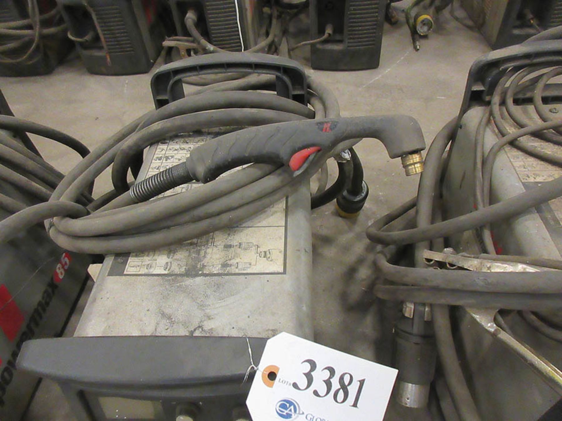HYPERTHERM POWERMAX 85 PLASMA CUTTER WITH HAND TORCH - Image 3 of 3