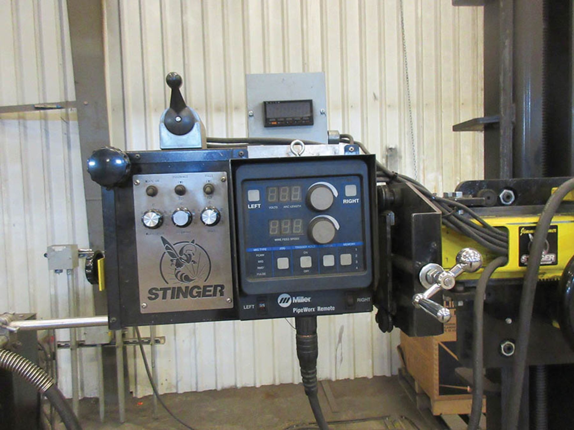 STINGER JIMMY JAMMER 4' WELDING MANIPULATOR, S/N: 4X4-348, WITH STINGER 2,000 LB. WELDING - Image 3 of 14