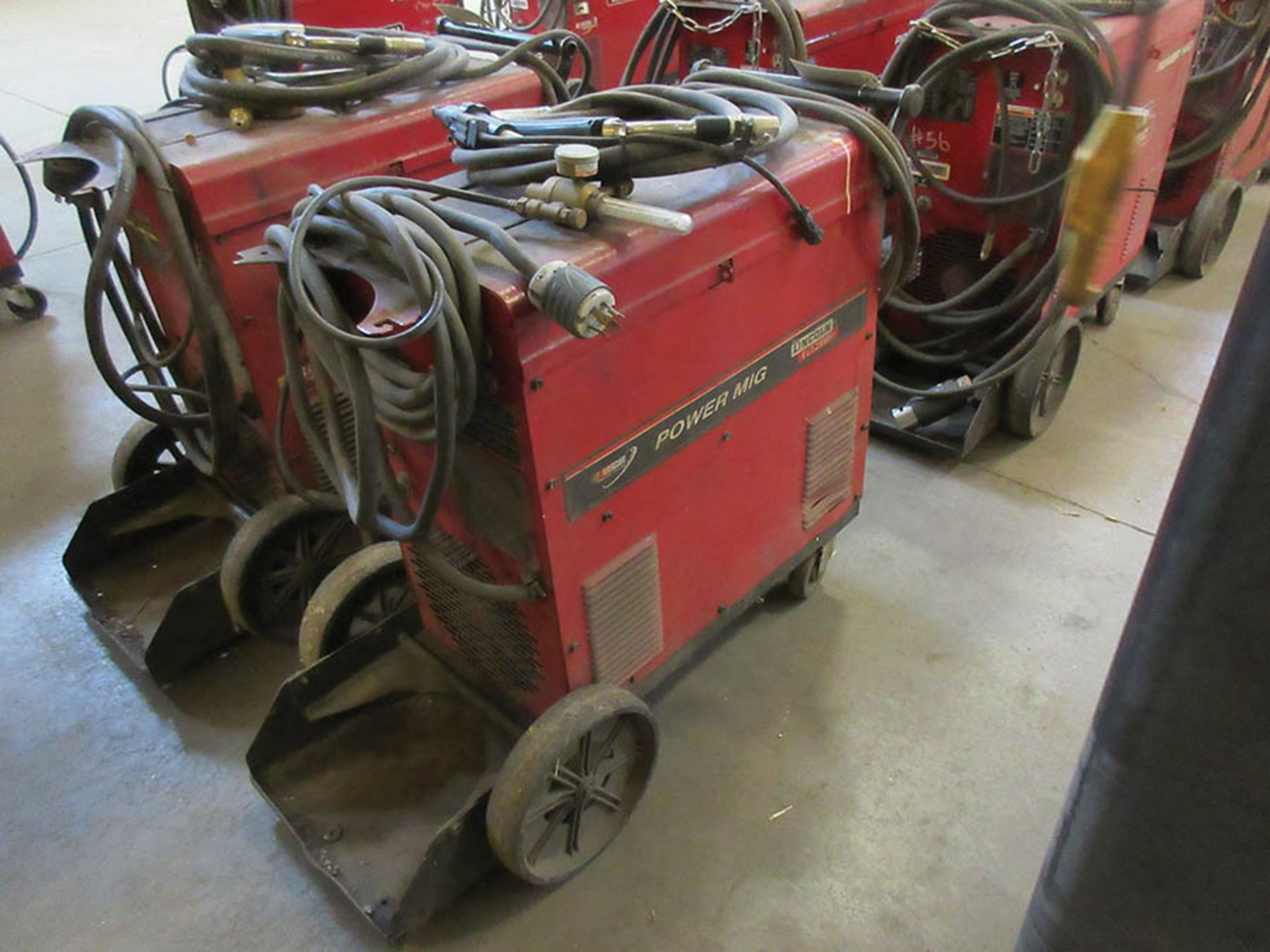 LINCOLN ELECTRIC 350MP POWER MIG WELDER WITH MAGNUM PRO MIG GUN - Image 2 of 3