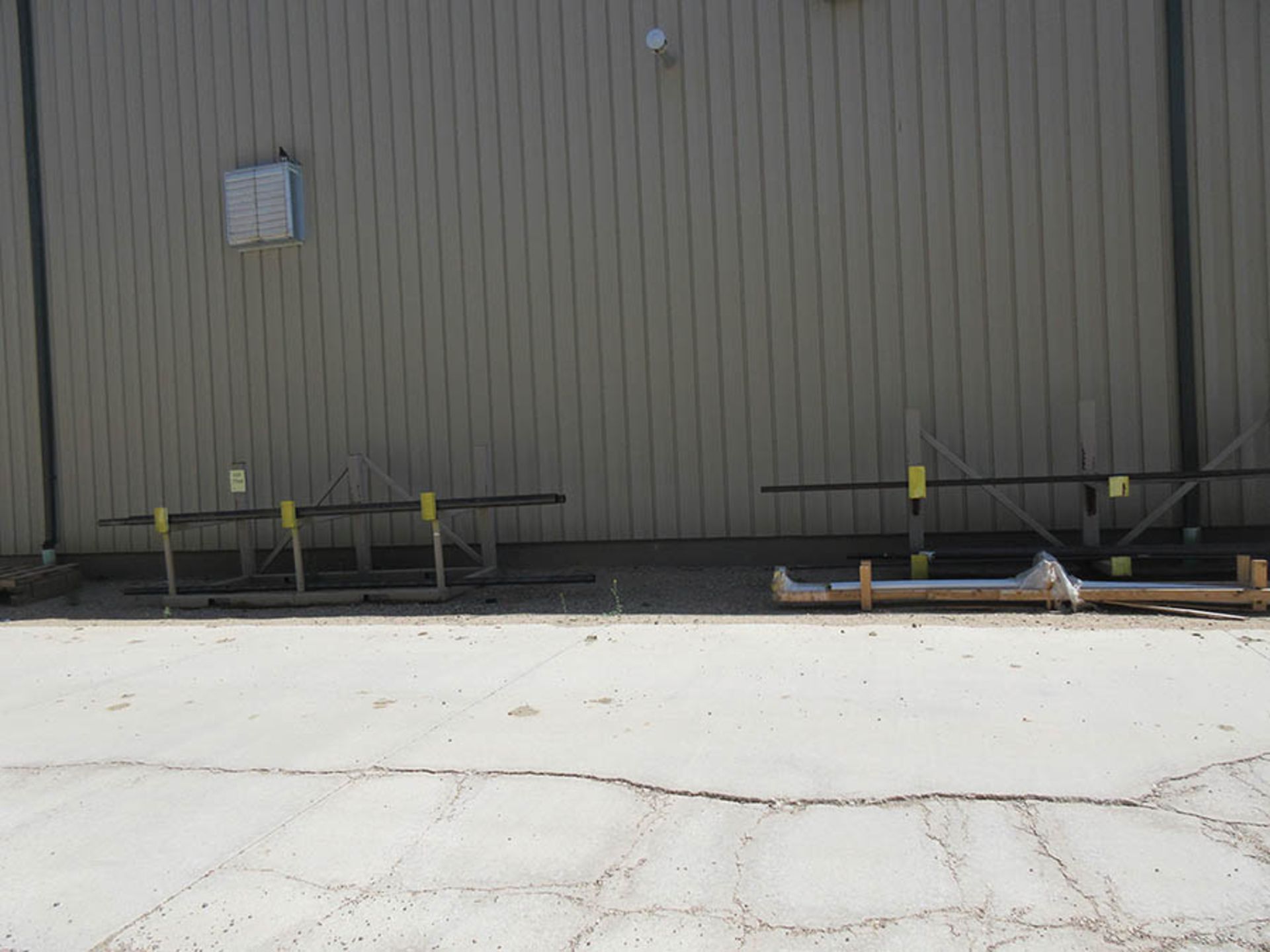 LOT ASST'D METALS, SKIDS, PIPES, PLATES, SEPARATOR HOUSING PARTS, AND PIPE RACKS, (IN YARD) - Image 2 of 8