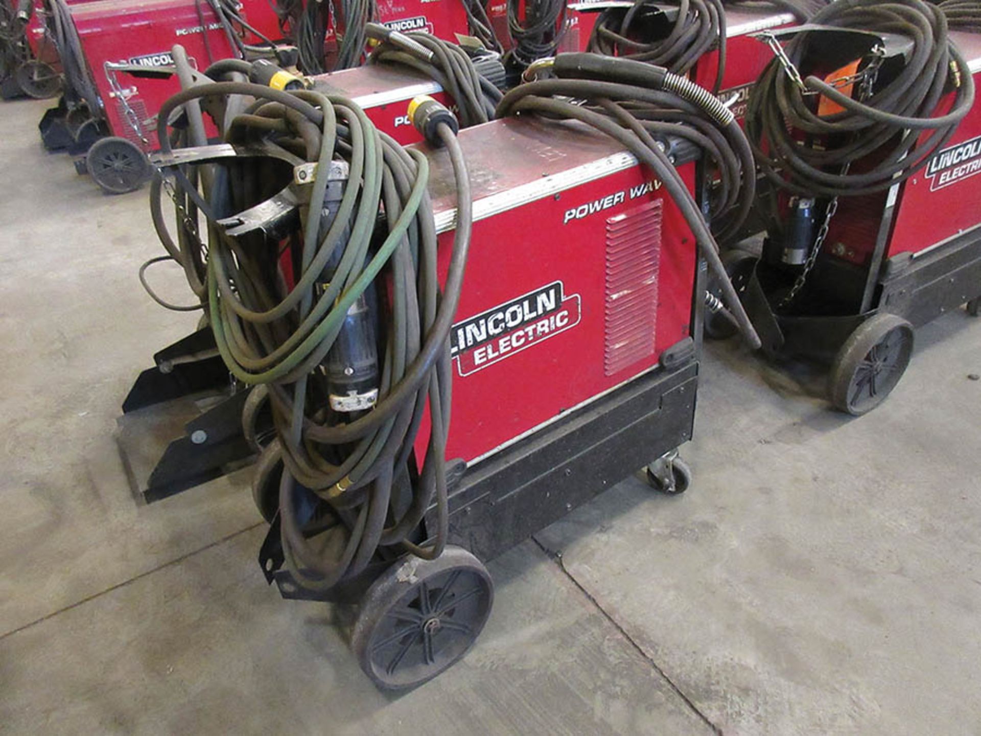 LINCOLN ELECTRIC C300 POWER WAVE WELDER WITH TWECO WELDSKILL MIG GUN, #60 - Image 2 of 3