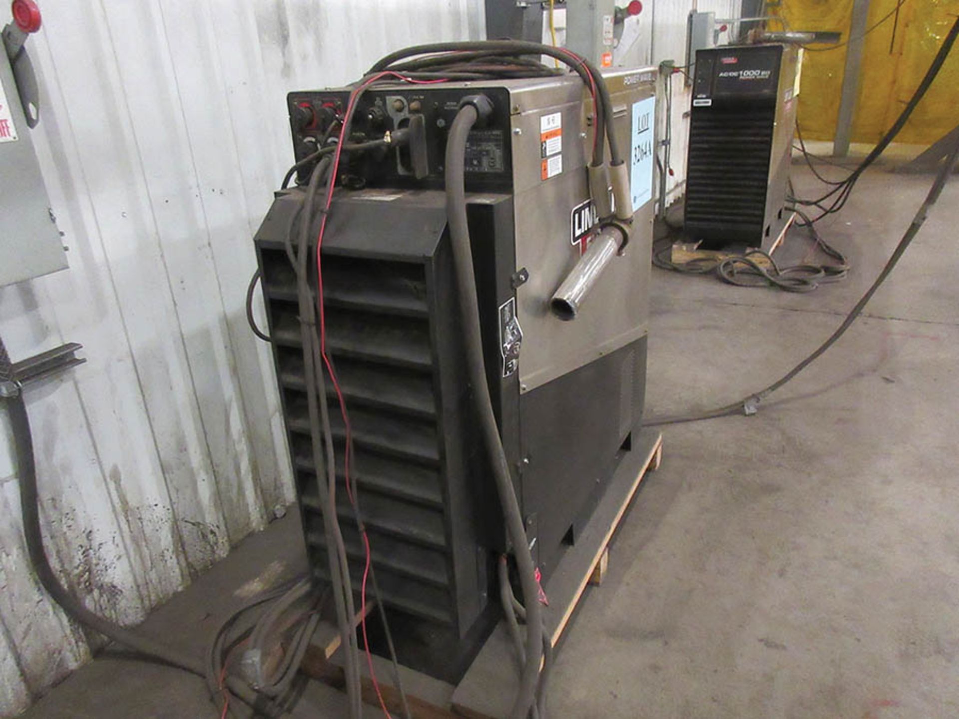 SUB-ARC WELDING STATIONS, WITH LINCOLN ELECTRIC POWER WAVE AC/DC 1000 SD SUBARC WELDERS, S/N: - Image 3 of 7