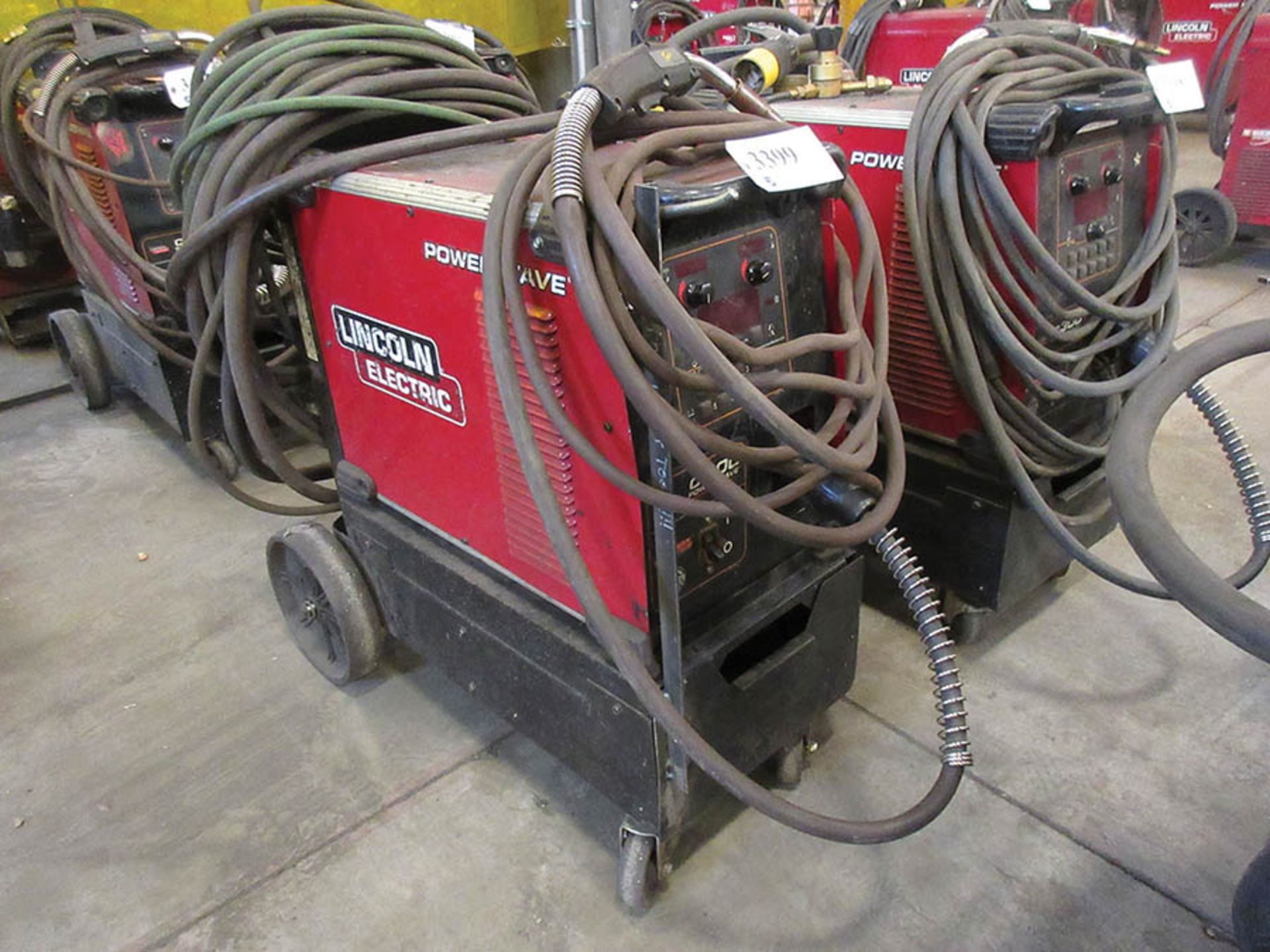 LINCOLN ELECTRIC C300 POWER WAVE WELDER WITH TWECO WELDSKILL MIG GUN, #60