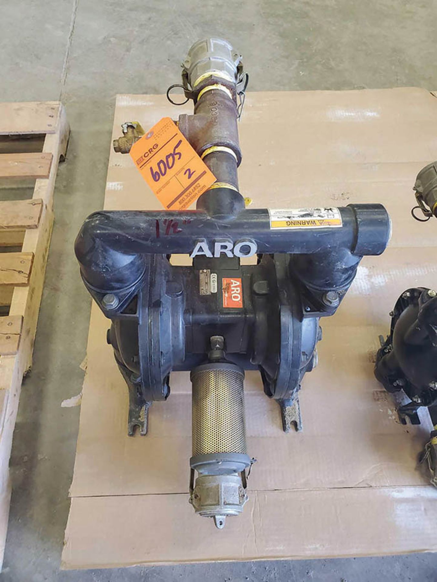 (LOT) OF (2) ARO PUMPS, (1) 1 1/2'' PD15A-AAP-AAA AND (1) 1'' 656100-362-C - Image 2 of 5