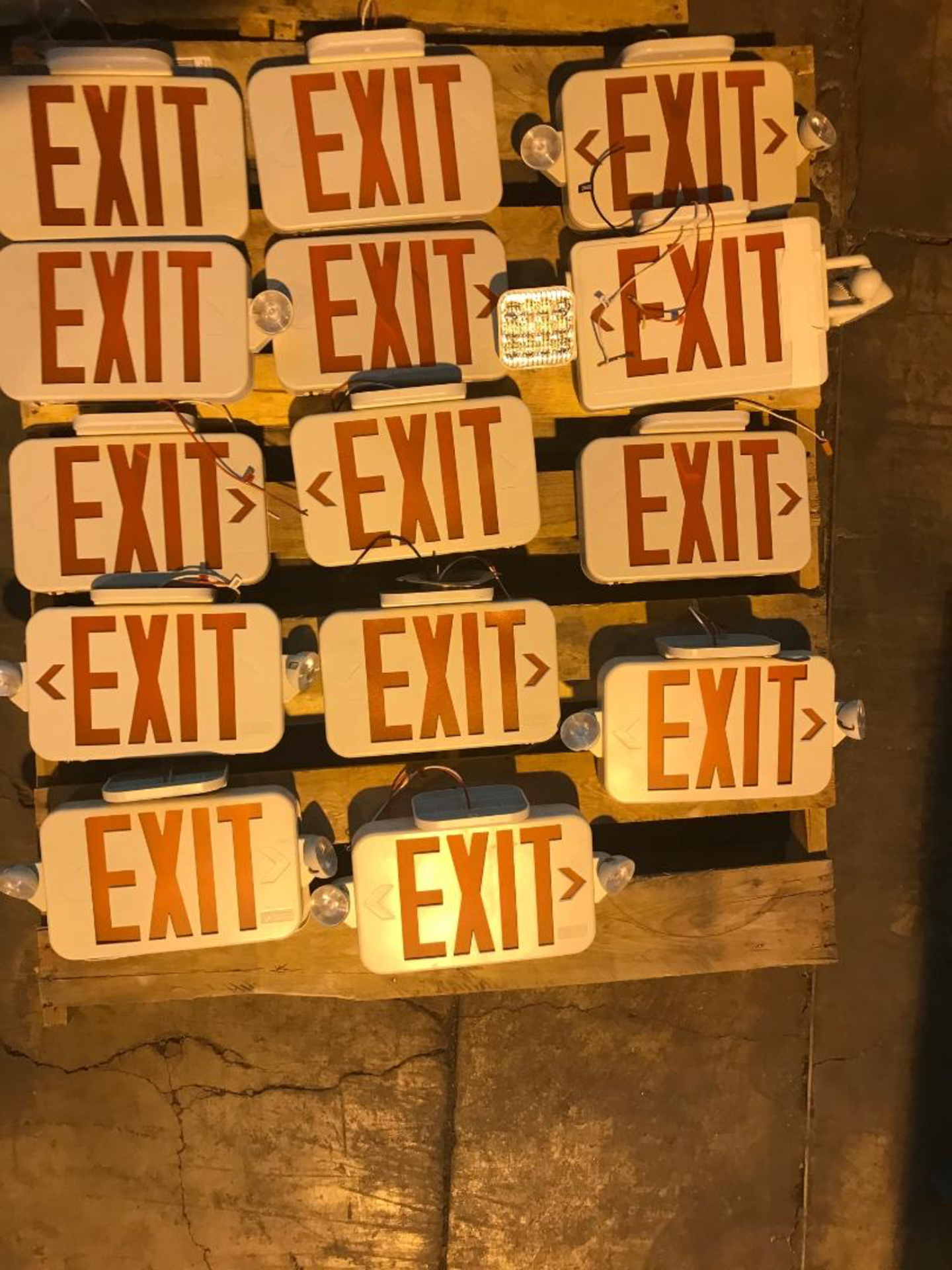 MECHANICAL EQUIPMENT - EXIT SIGNS (LITHONIA LIGHTING) (X14)