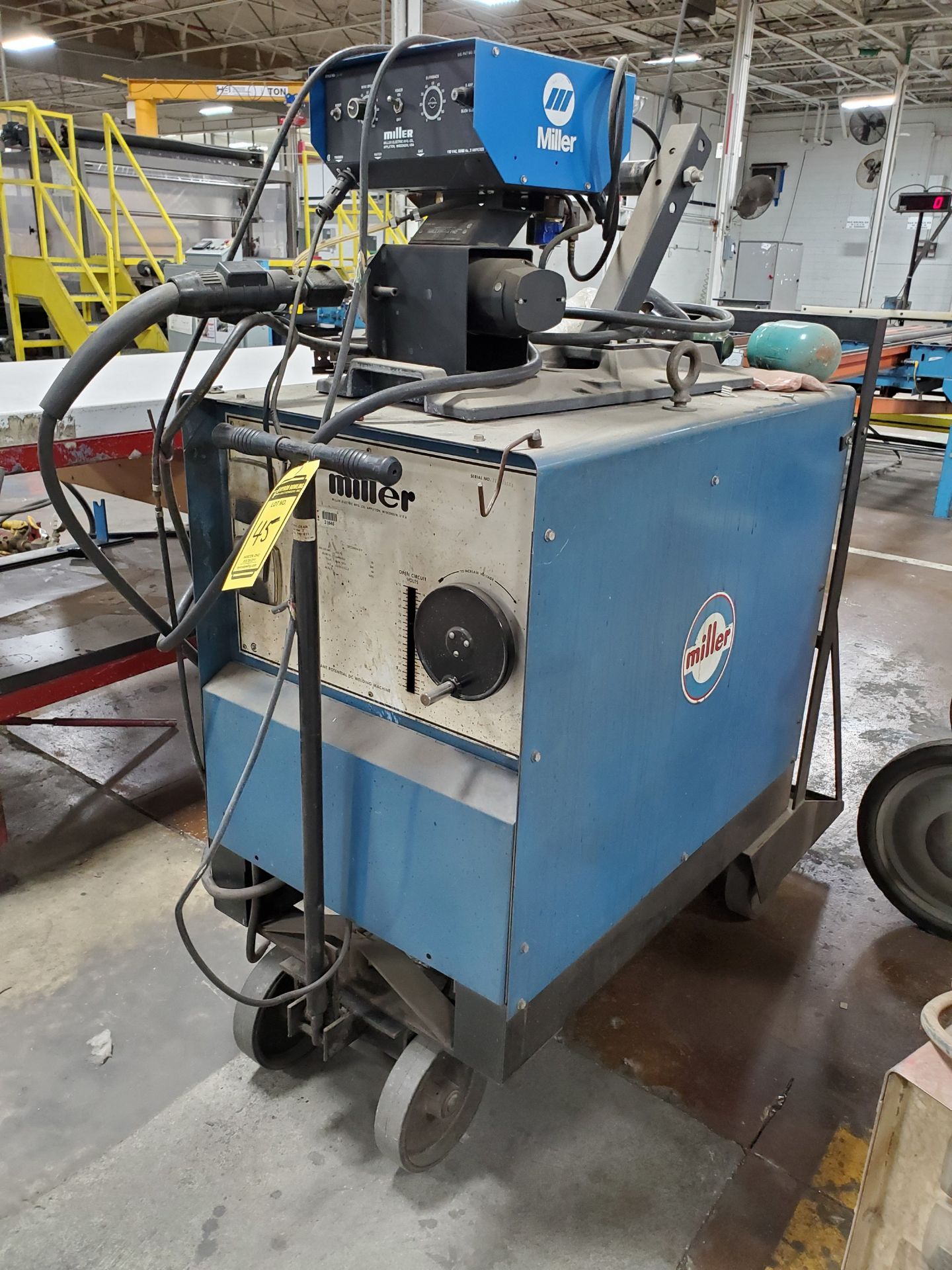 MILLER CONSTANT POTENTIAL DC WELDER ON BOTTLE CART WITH MILLERMATIC S52E WIRE FEEDER