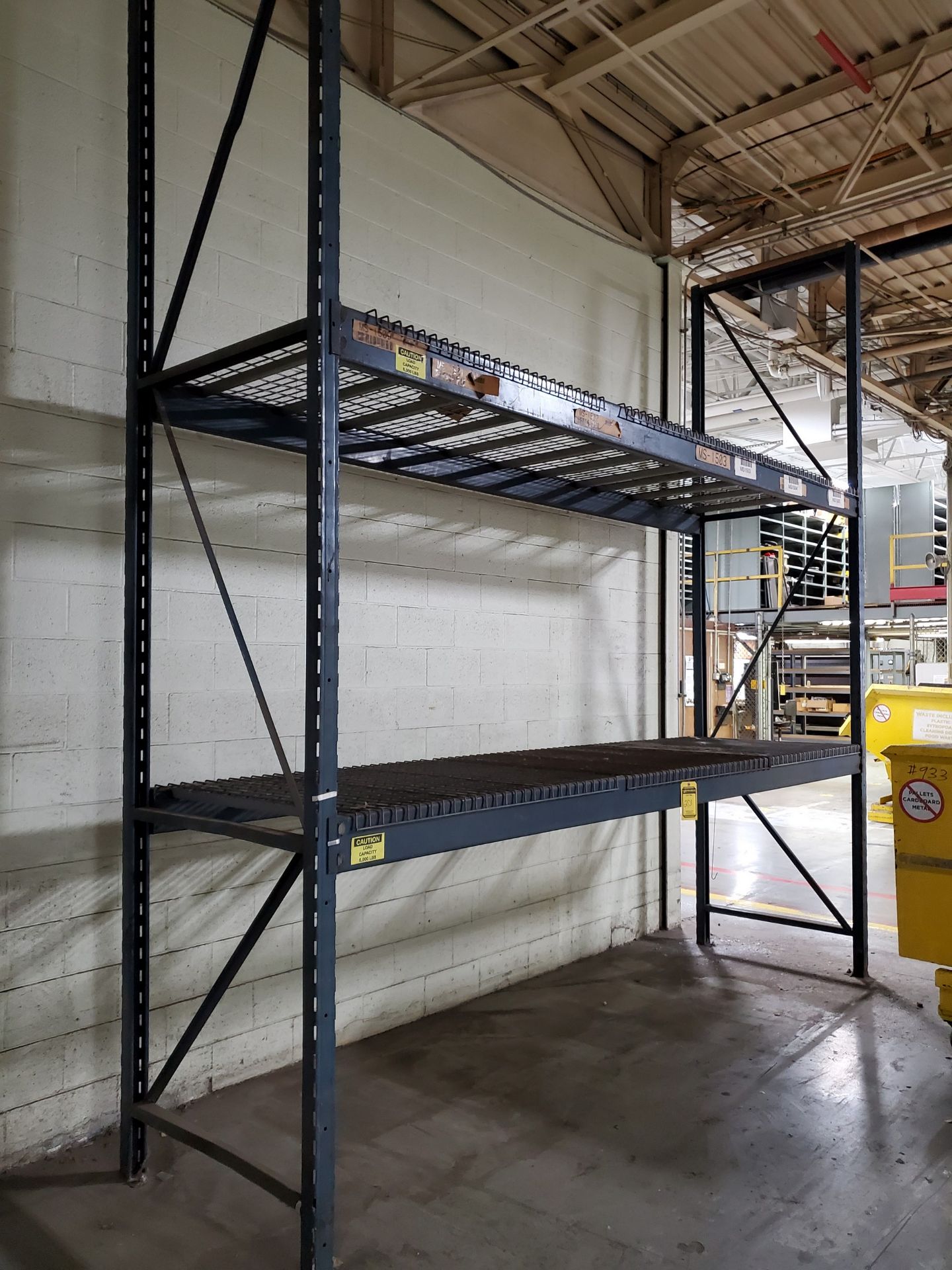 (13) SECTIONS OF ASSORTED SLOT/CORNER LOCK PALLET RACKING - VARIOUS SIZE HEIGHTS AND BEAMS - AVERAGE - Image 8 of 14