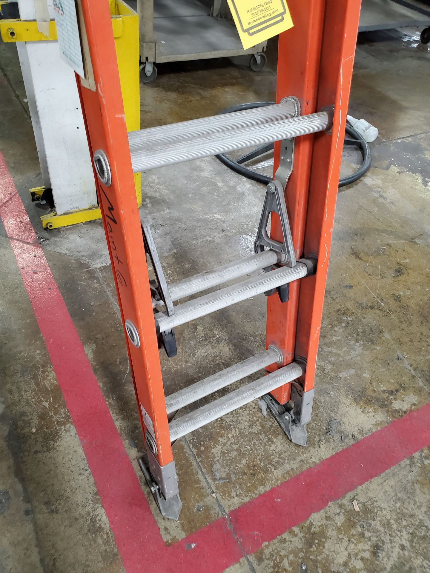 (2) LOUISVILLE FIBERGLASS EXTENSION LADDERS, 28' & 24' MODEL FE2228 - Image 2 of 6