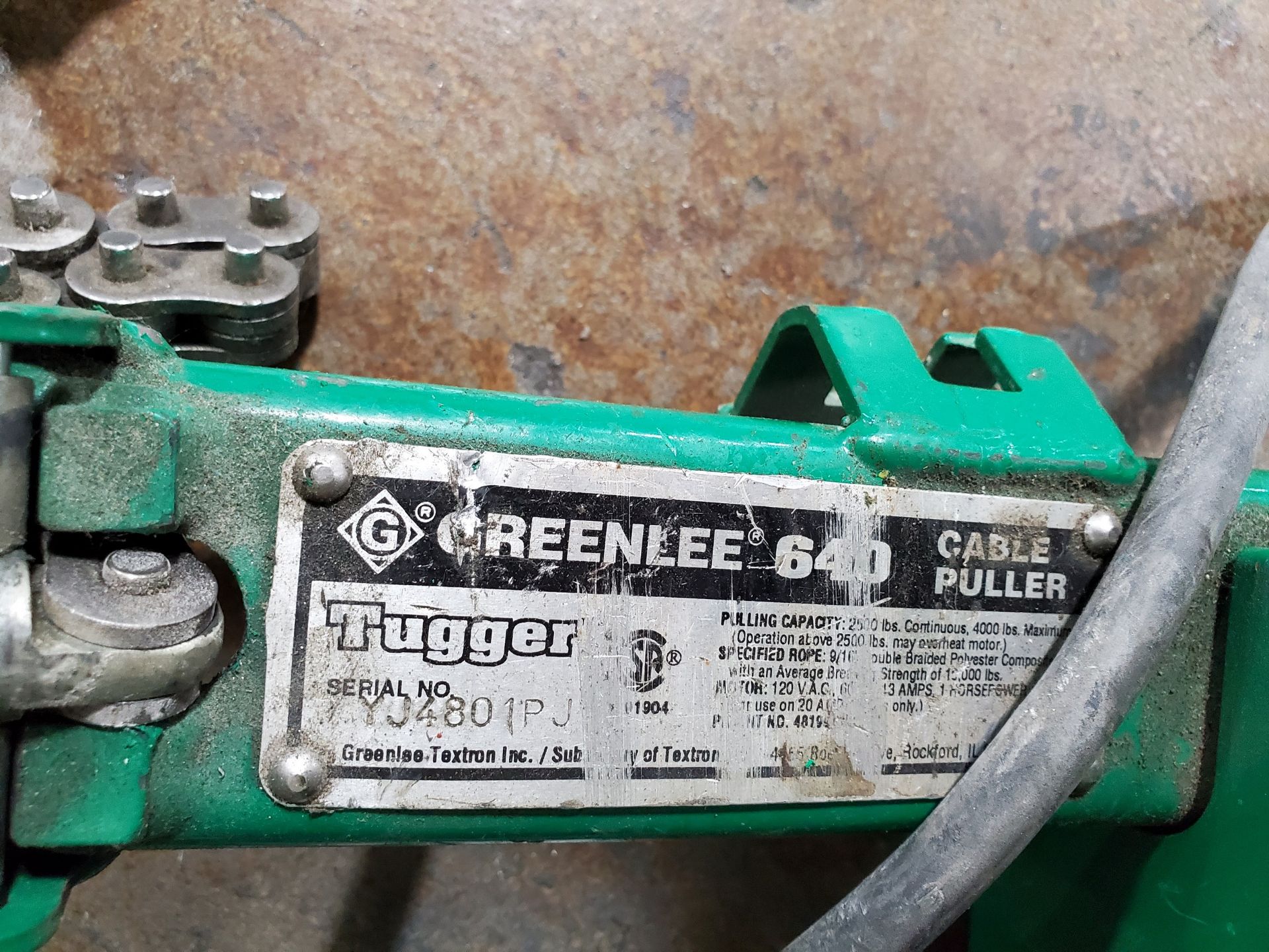 GREENLEE TUGGER CABLE PULLER, MODEL 640 WITH GREENLEE 446 CABLE PULLER BOX WITH 442 PORTA-PULLER - Image 4 of 6