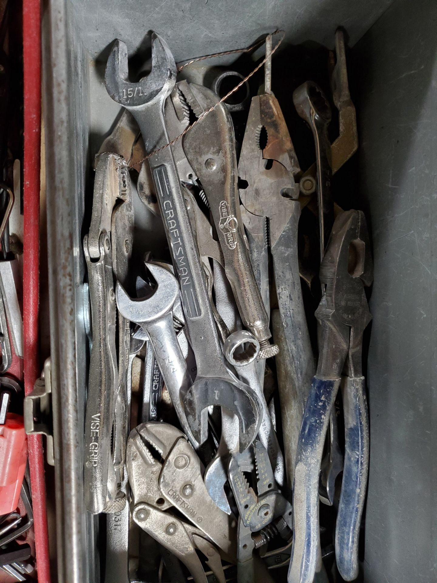 TOOLBOX WITH CRESCENT WRENCHES, OPEN/CLOSED END WRENCHES, ALLEN WRENCHES AND ASSORTED TOOLS - Image 3 of 5