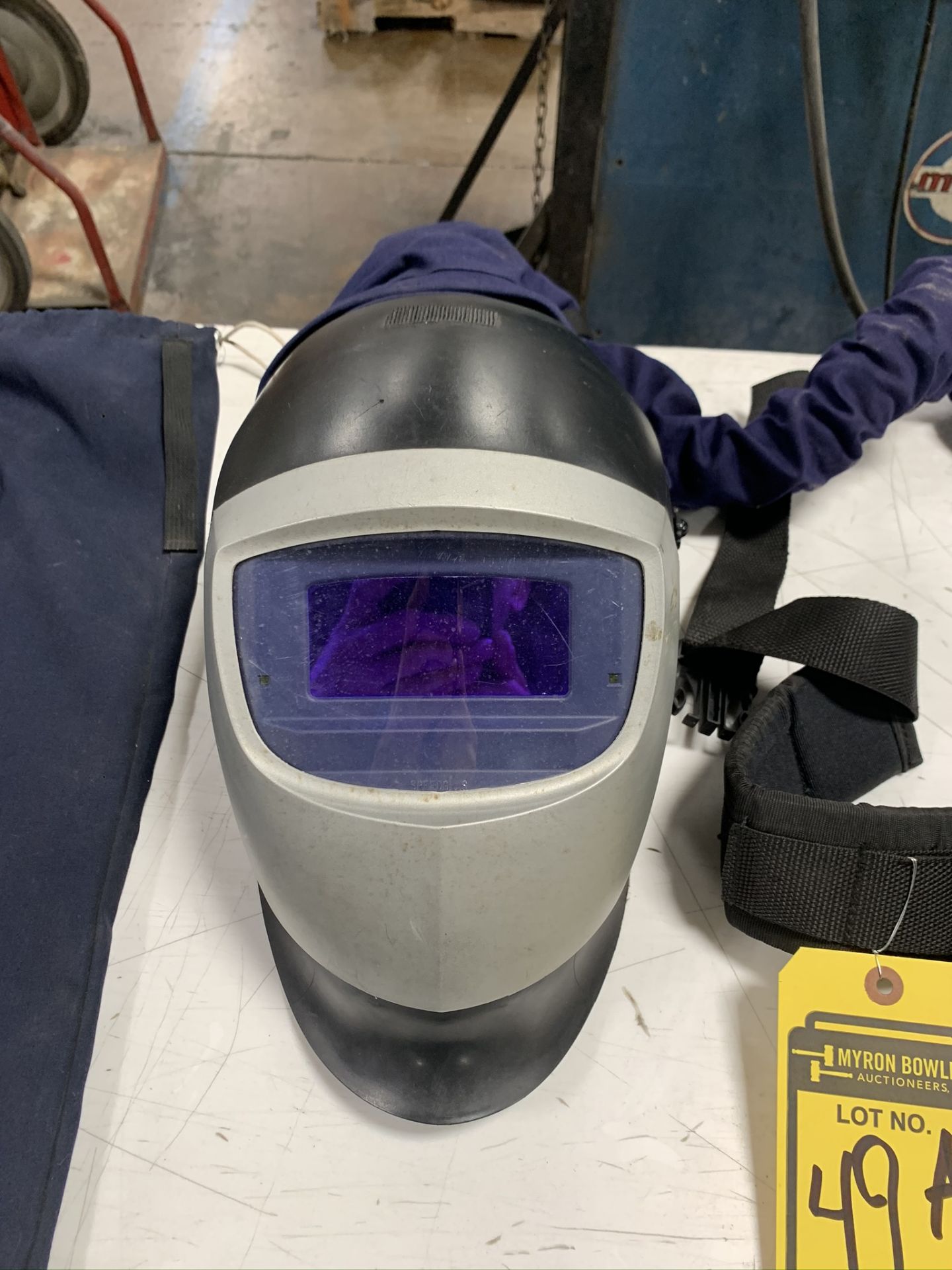 SPEEDAIRE FRESH-AIR WELDING HELMET, PART NO. 17-1099-01, S/N 0199 09-98 - Image 2 of 4