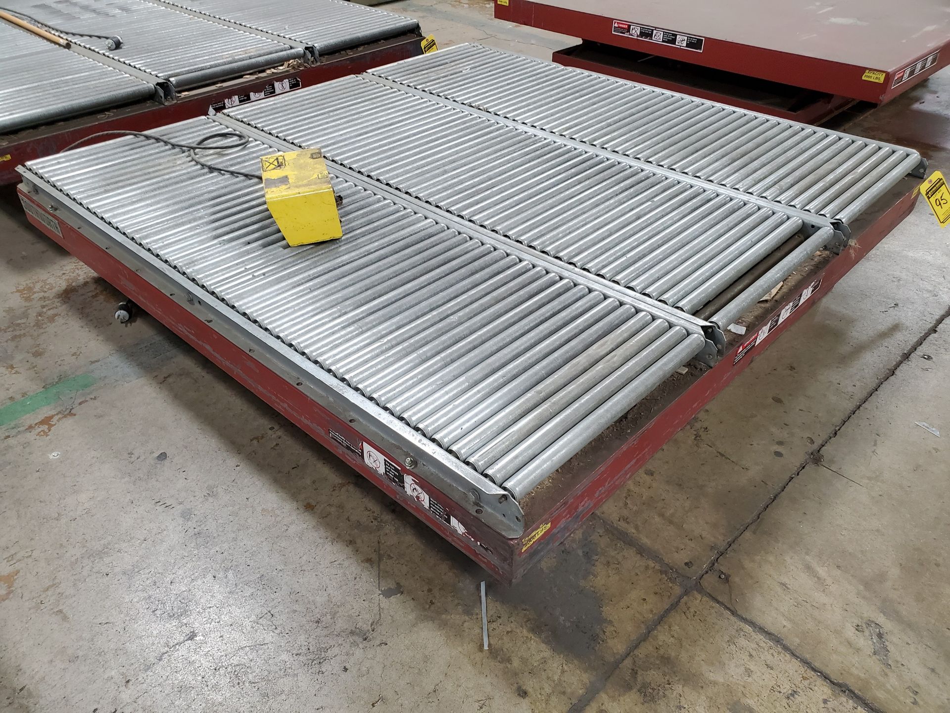 SOUTHWORTH 2,000 LB ELECTRIC SCISSOR LIFT TABLE, ROLLER CONVEYOR TABLE CONVERSION, 6' X 6' TABLE, - Image 2 of 4