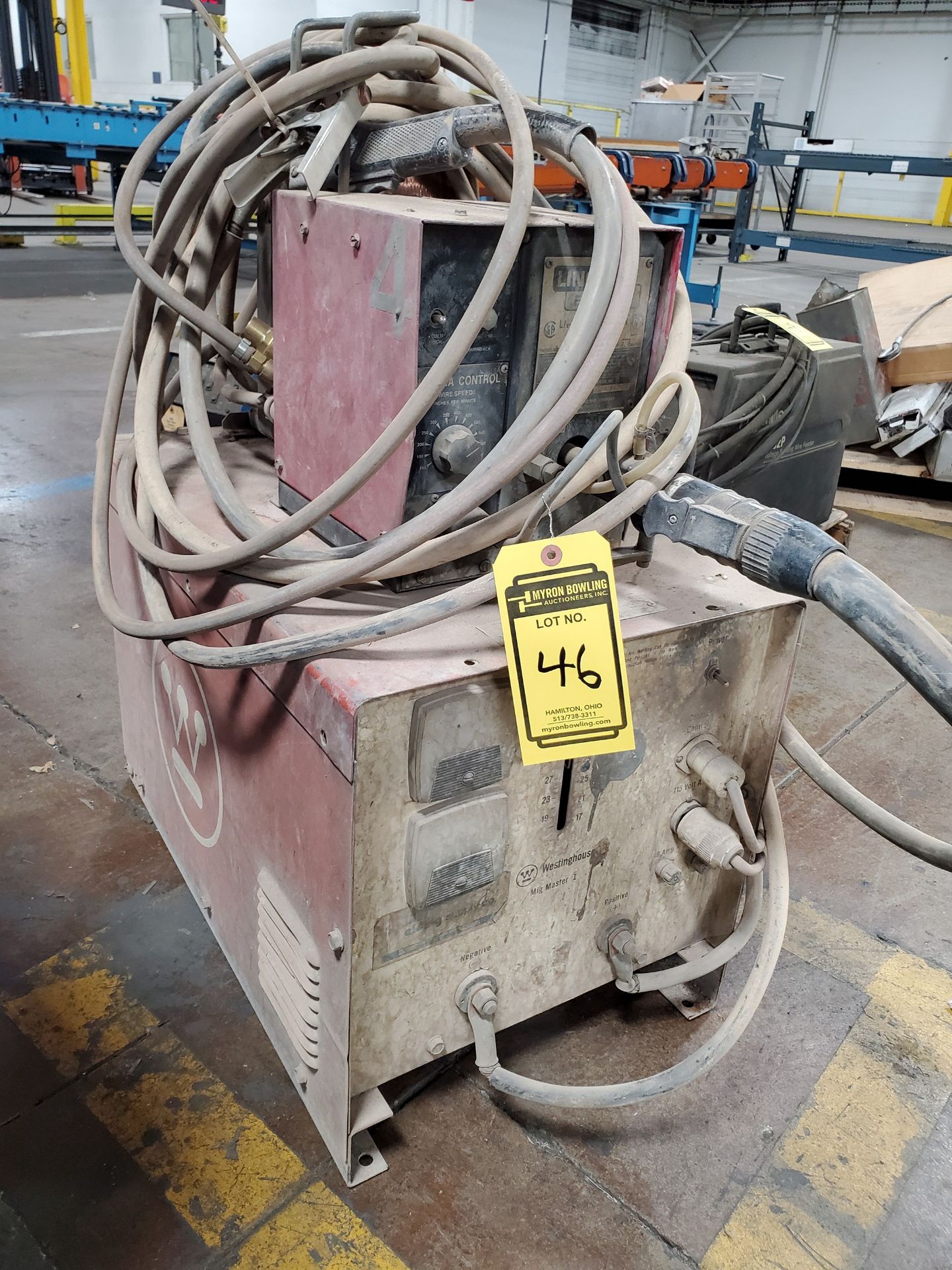 WESTINGHOUSE MIG MASTER WELDER WITH LINCOLN L7 WIRE FEEDER, WELDING HEAD