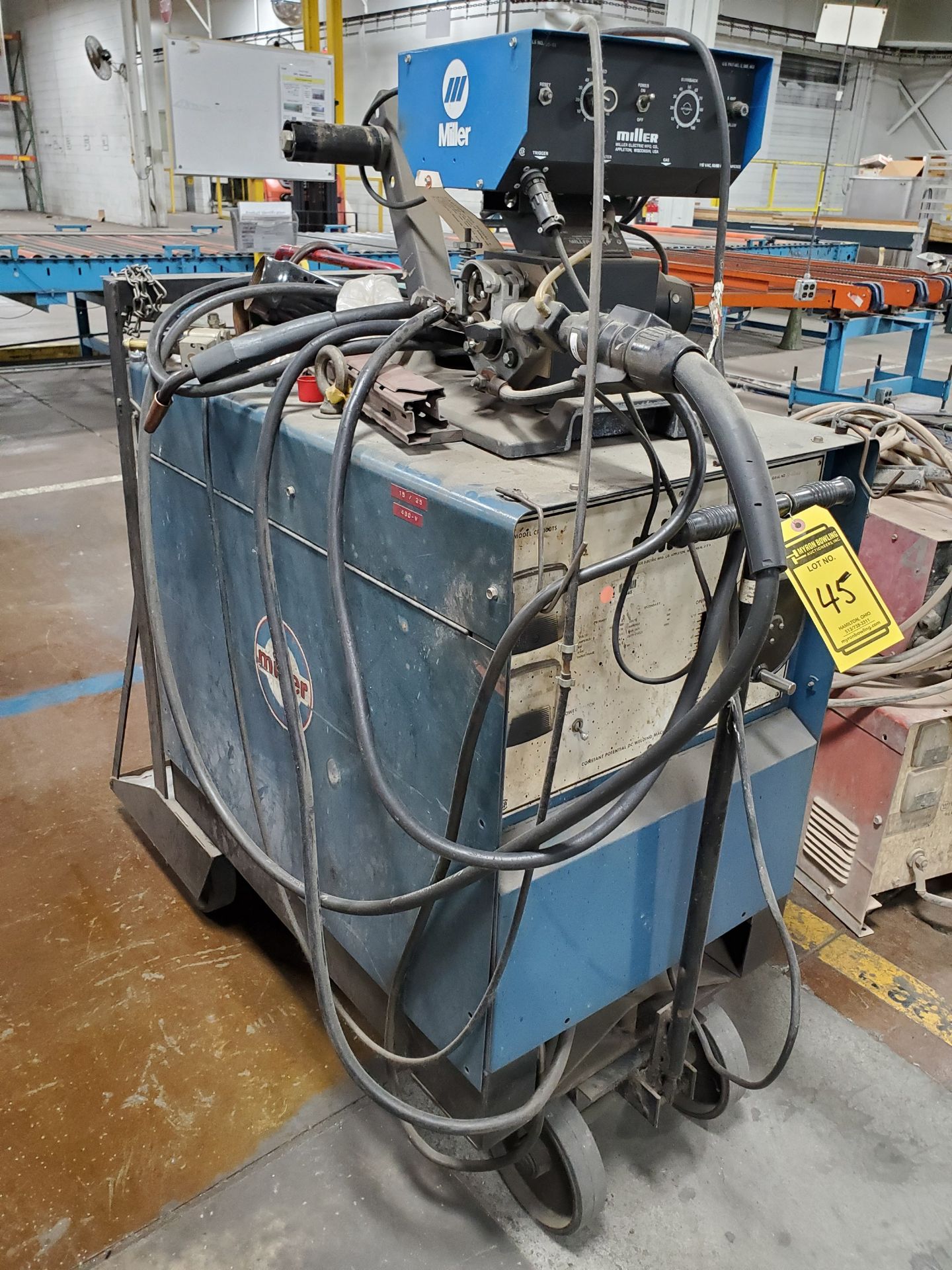 MILLER CONSTANT POTENTIAL DC WELDER ON BOTTLE CART WITH MILLERMATIC S52E WIRE FEEDER - Image 3 of 5