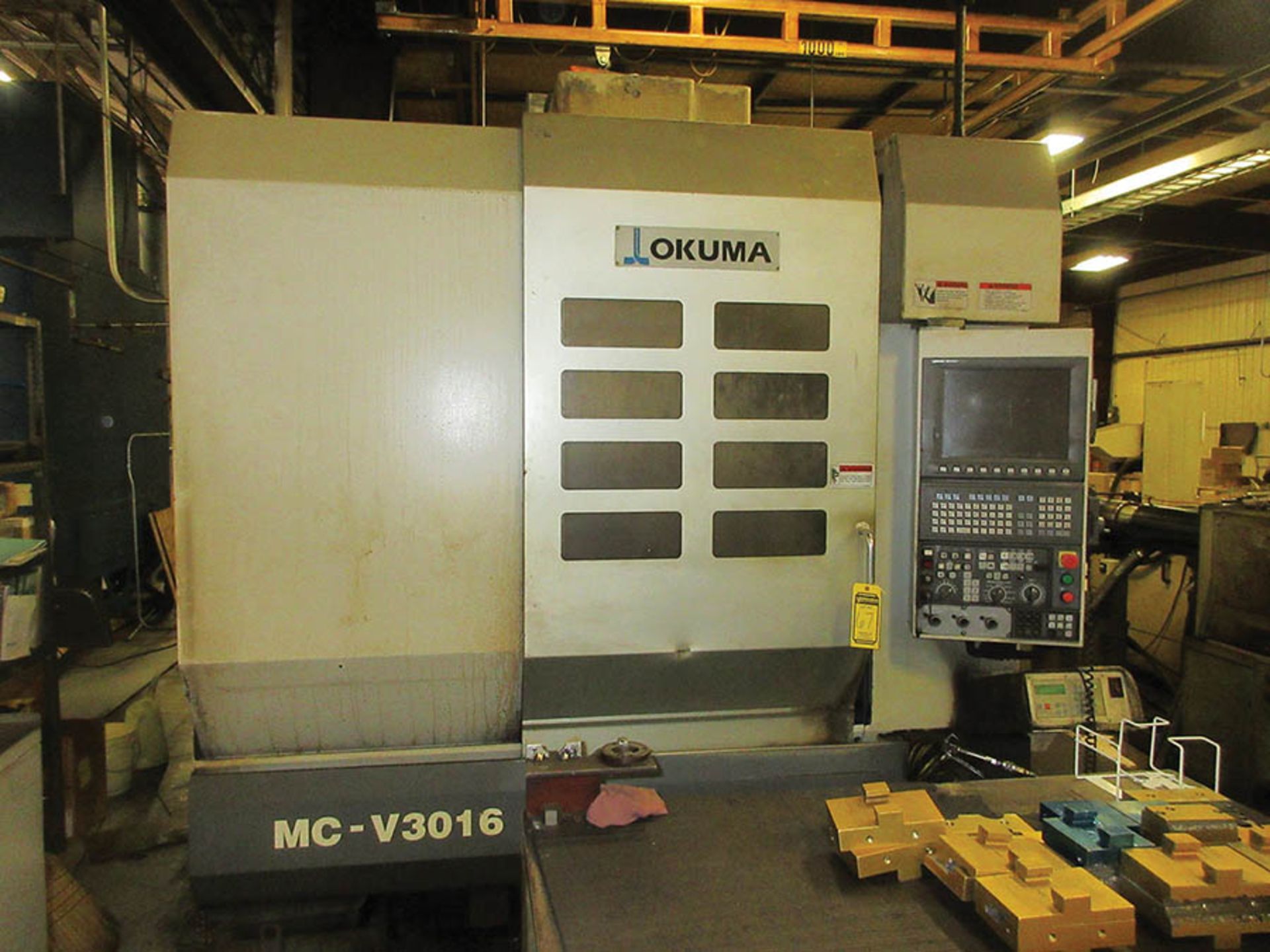 2007 OKUMA MC-V3016 CNC MACHINING CENTER, OKUMA OSP-P200M CONTROL, 20-POSITION TOOL CHANGER, (2) 4''