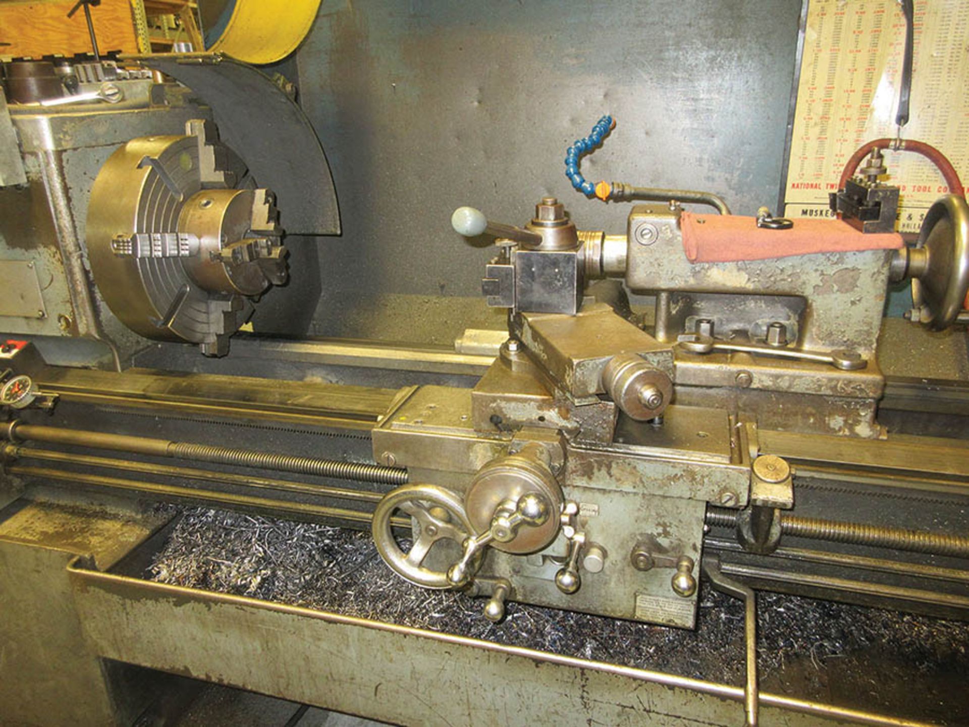 LE BLONDE 19-E7 ENGINE LATHE, 16'' 4-JAW CHUCK, 8'' 3-JAW CHUCK, TAILSTOCK, TOOL POST, S/N 7E-1999 - Image 3 of 5