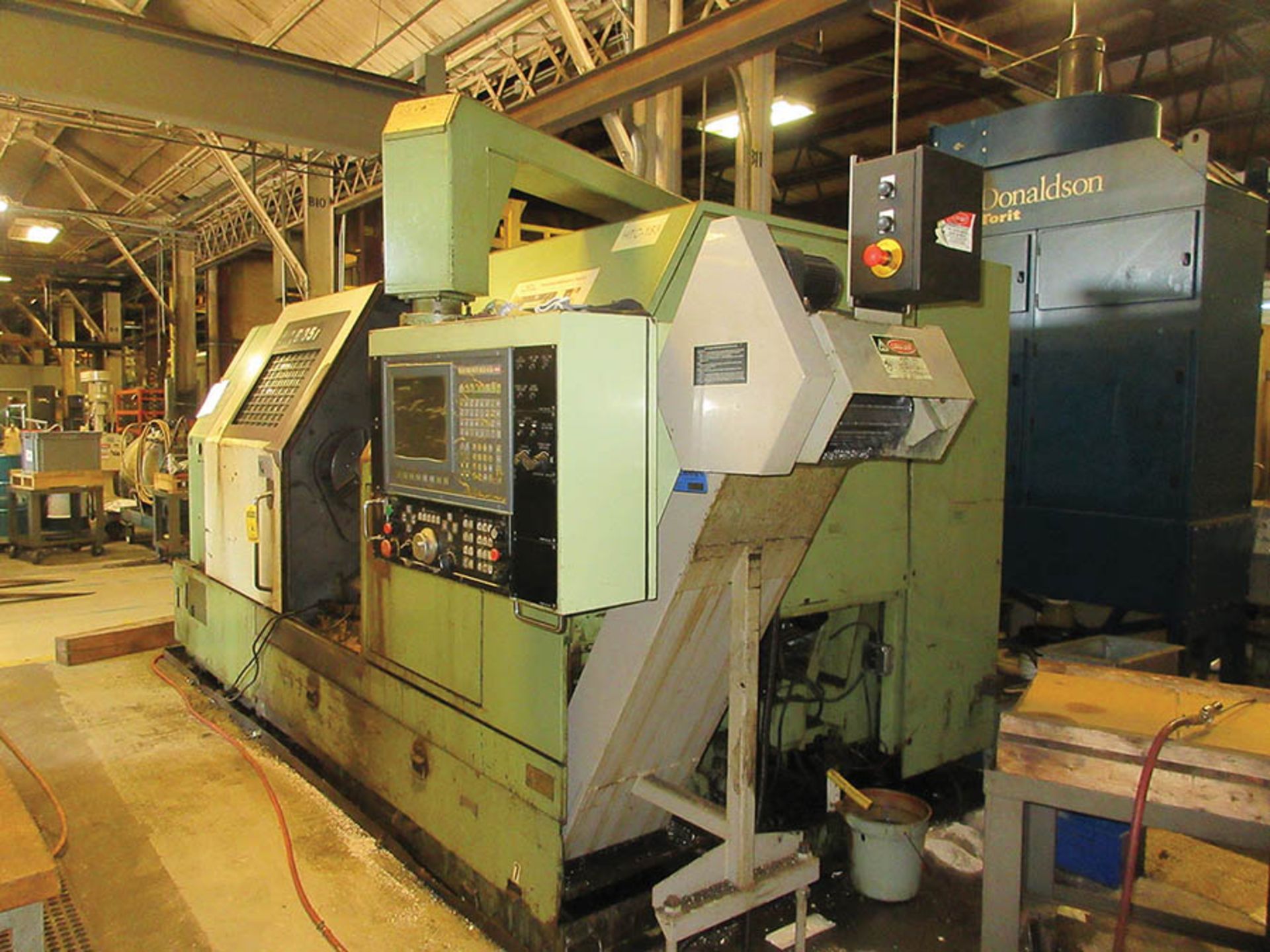 1993 OKUMA LB35II CNC TURNING CENTER, KIATAWA B15 15'' 3-JAW CHUCK, TAILSTOCK, 12-POSITION TOOL - Image 6 of 7