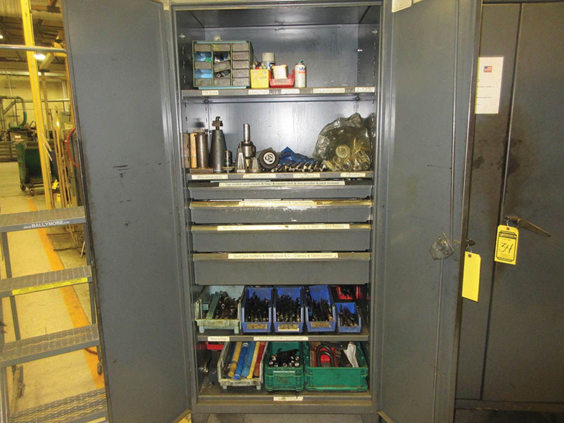 STRONGHOLD 2-DOOR CABINET W/ ASSORTED TOOLING: DRILLS, CHUCKS, REAMERS & MORE - Image 2 of 8