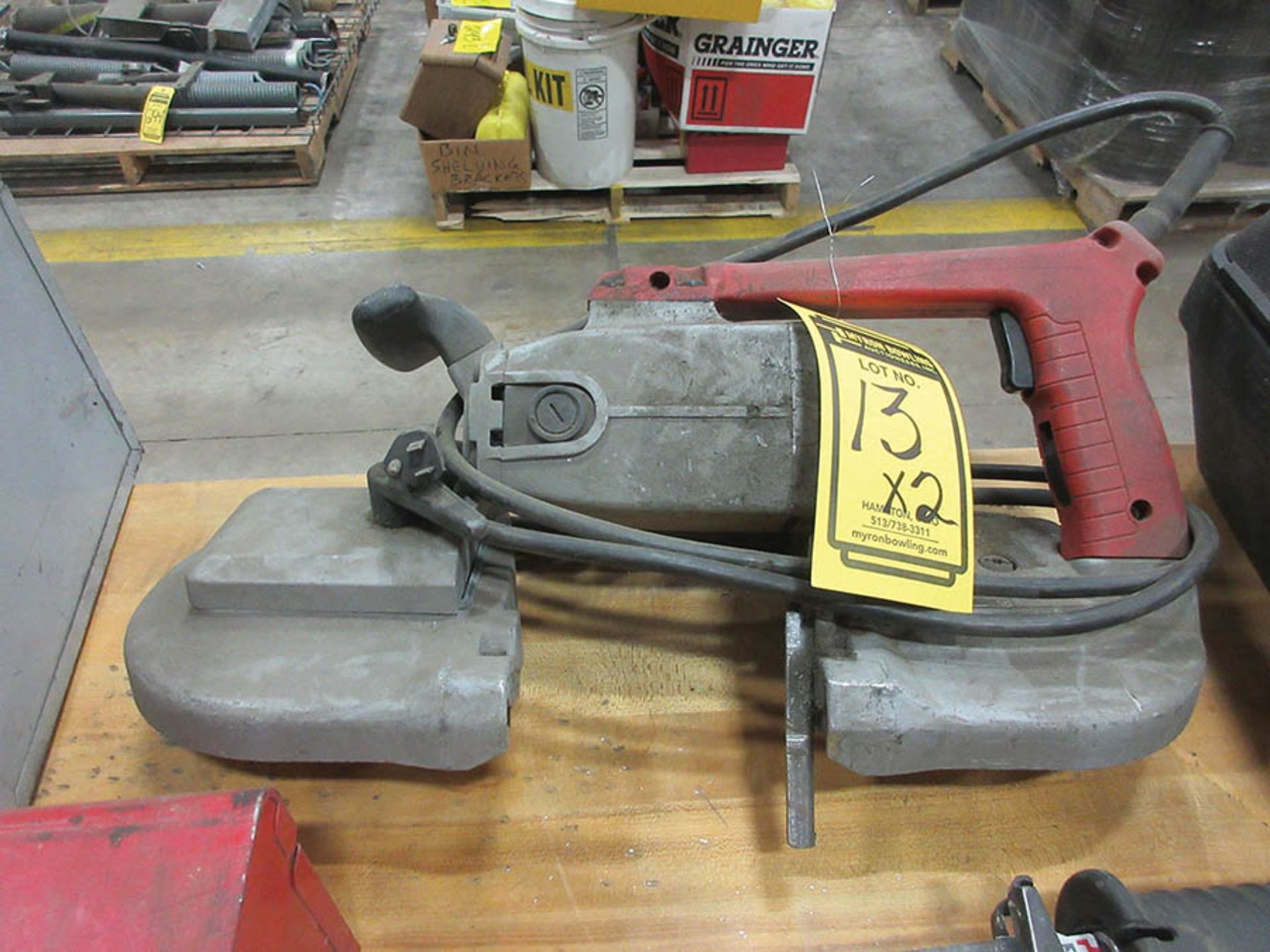 MILWAUKEE HD PORTABLE BAND SAW, MODEL: 6230, S/N 420127 W/CASE & MILWAUKEE HD PORTABLE BAND SAW, - Image 2 of 2