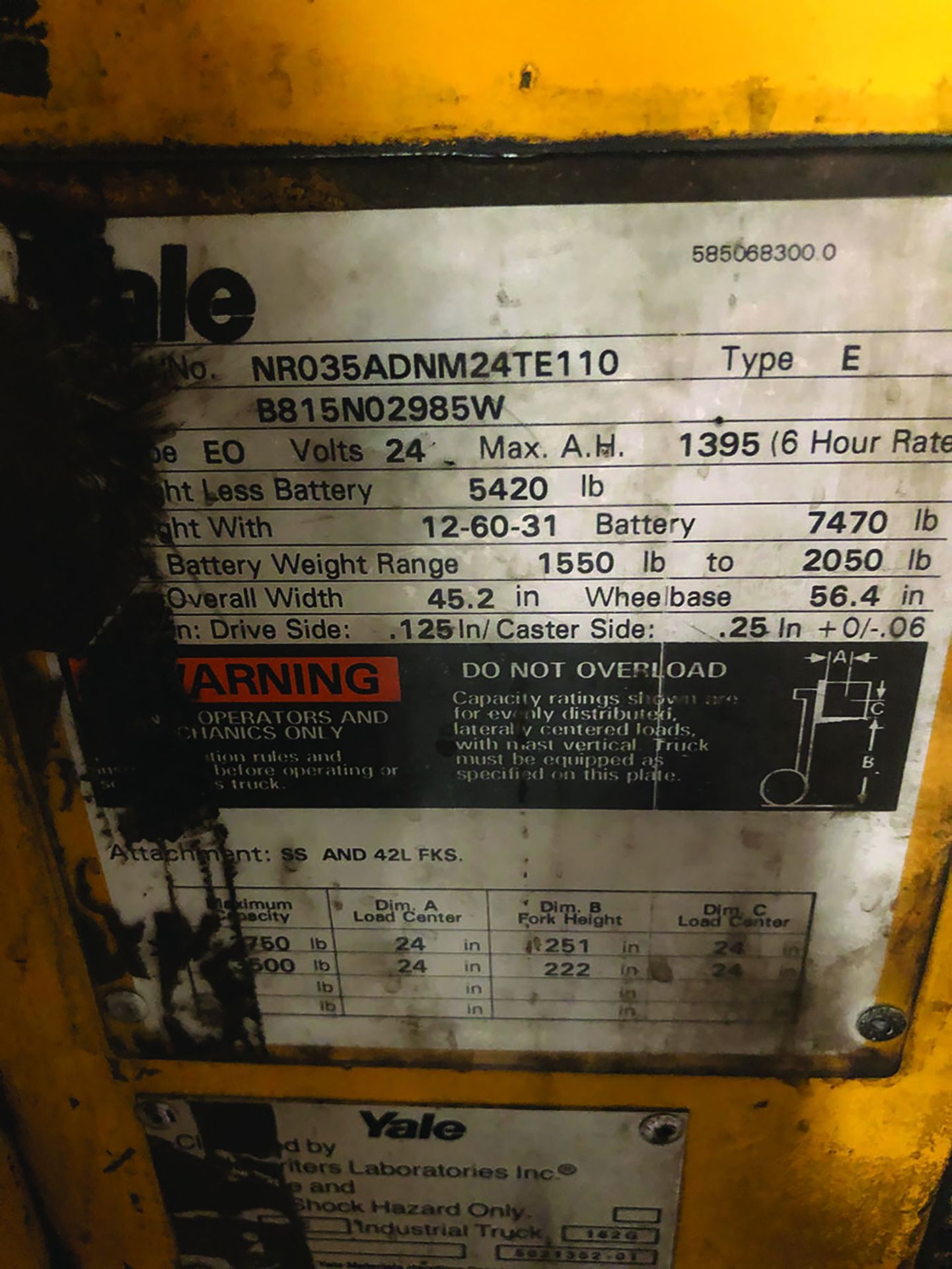 1999 YALE 3,500 LB REACH TRUCK, MODEL # NR035ADNM24TE110, S/N- B815-029850J - Image 4 of 4