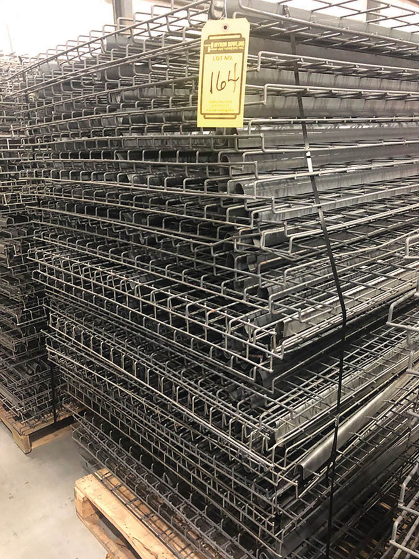 (X222) SECTIONS OF WIRE DECKING 45'` X 44'` X 1'` DEEP