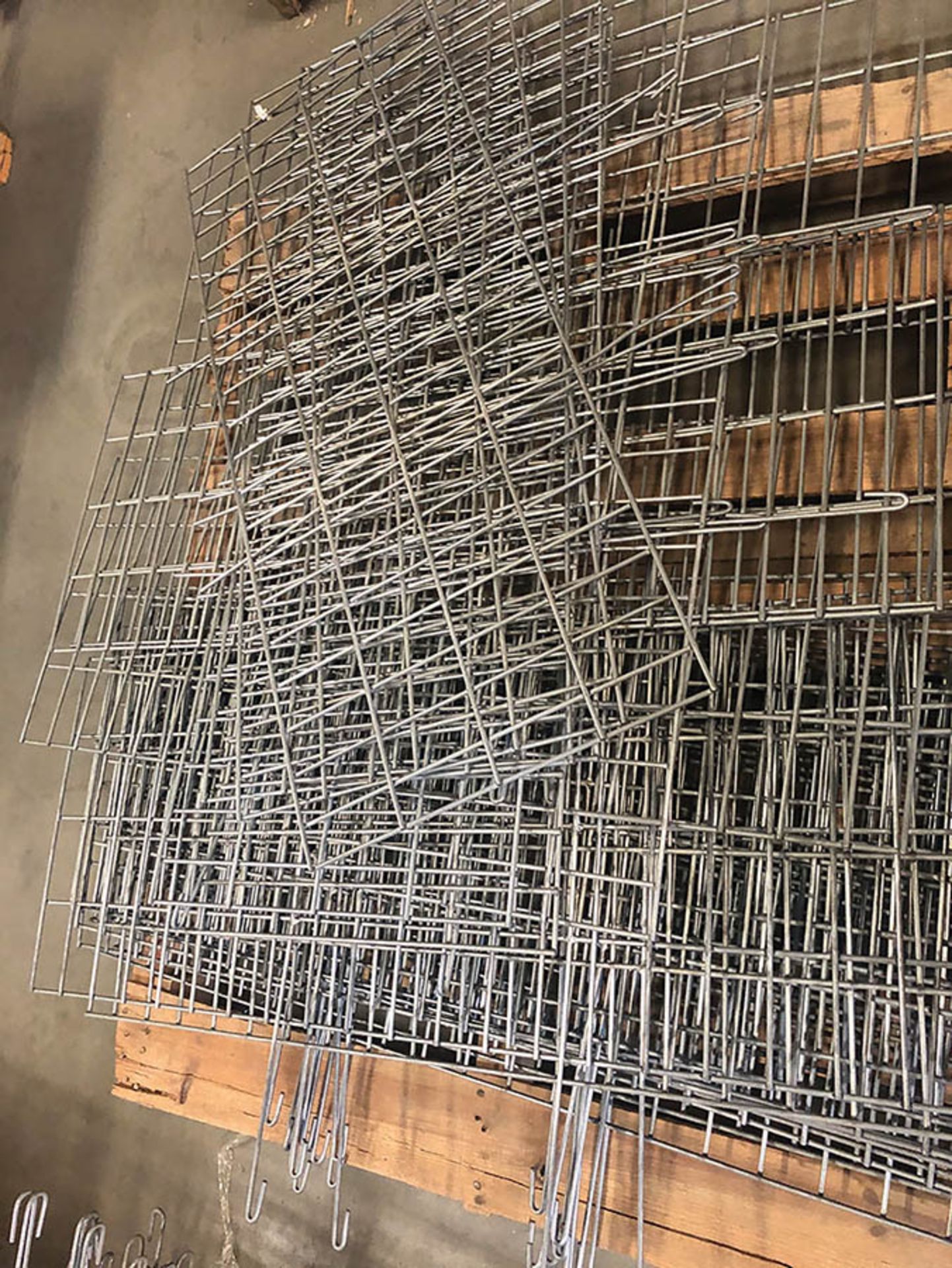 (16) SKIDS OF WIRE MESH DIVIDERS 42'` X 27'`, UNBANDED - Image 3 of 4