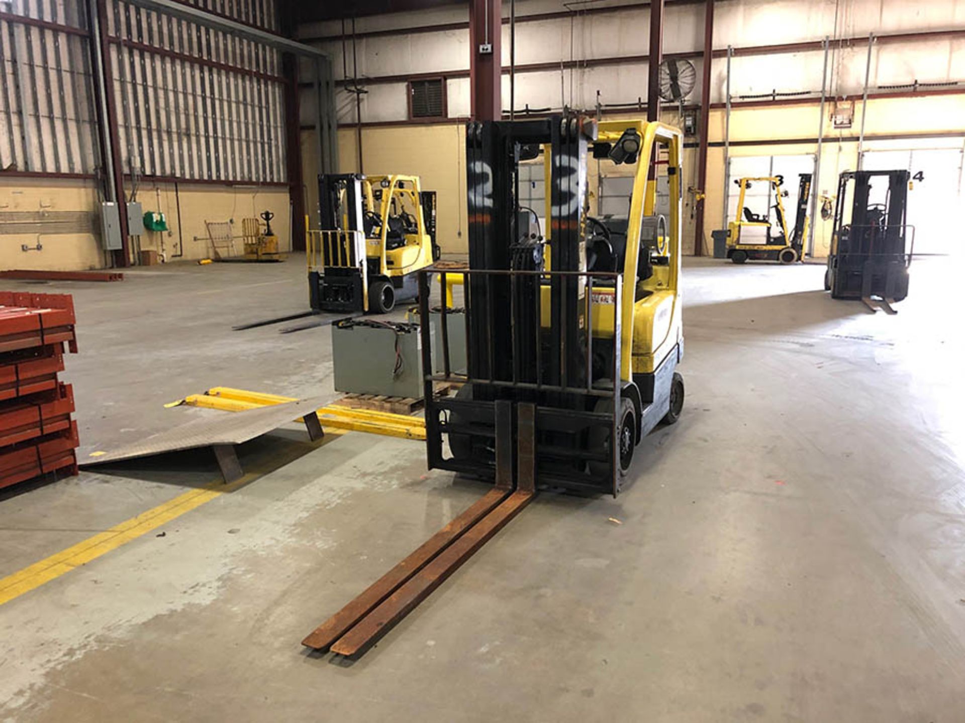 2014 HYSTER 5,000-LB. CAP. FORKLIFT, MODEL S50FT, S/N G187V02807M, LPG, SOLID TIRES, 189'' LIFT - Image 2 of 5